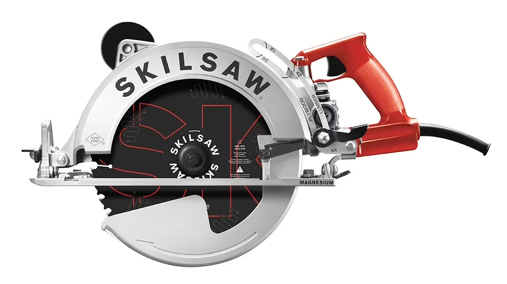 Sleek Power Saw with Blade, 10-1/4-Inch Magnesium Worm Drive - Red - Heavy Duty Model AA67BE