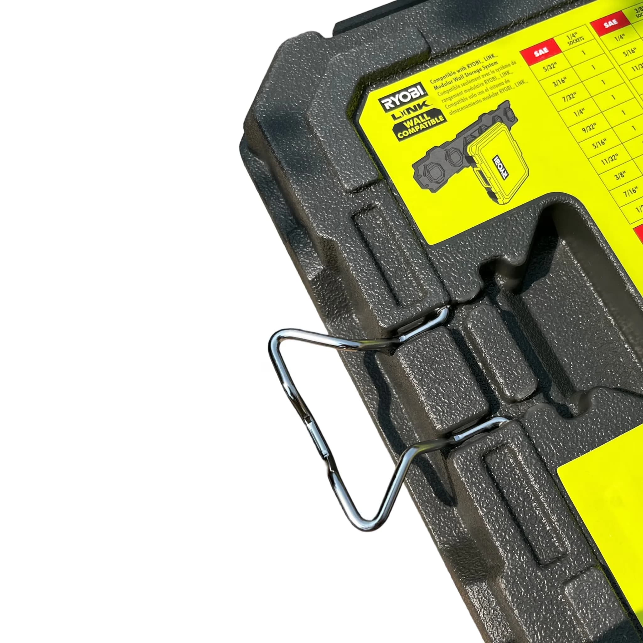 Modern Hand Tool Set with Chrome finish resists corrosion, Separate top and bottom for ease of use - Chrome Chrome Vanadium Model BCDCAC