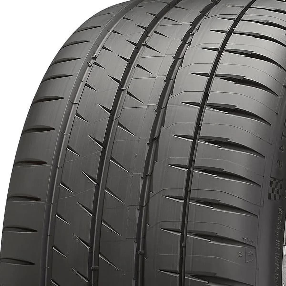 Efficient Suv Tire with Wet Or Dry, 12% Longer Tread Life, Outstanding Grip and Safety - Model EE2E7C