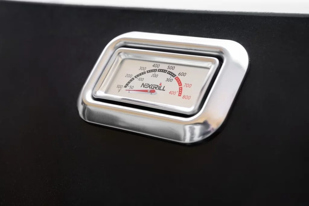 Modern Gas Grill with Heat Thermometer, Enclosed Cabinet - Steel Off-White Model ADFB74