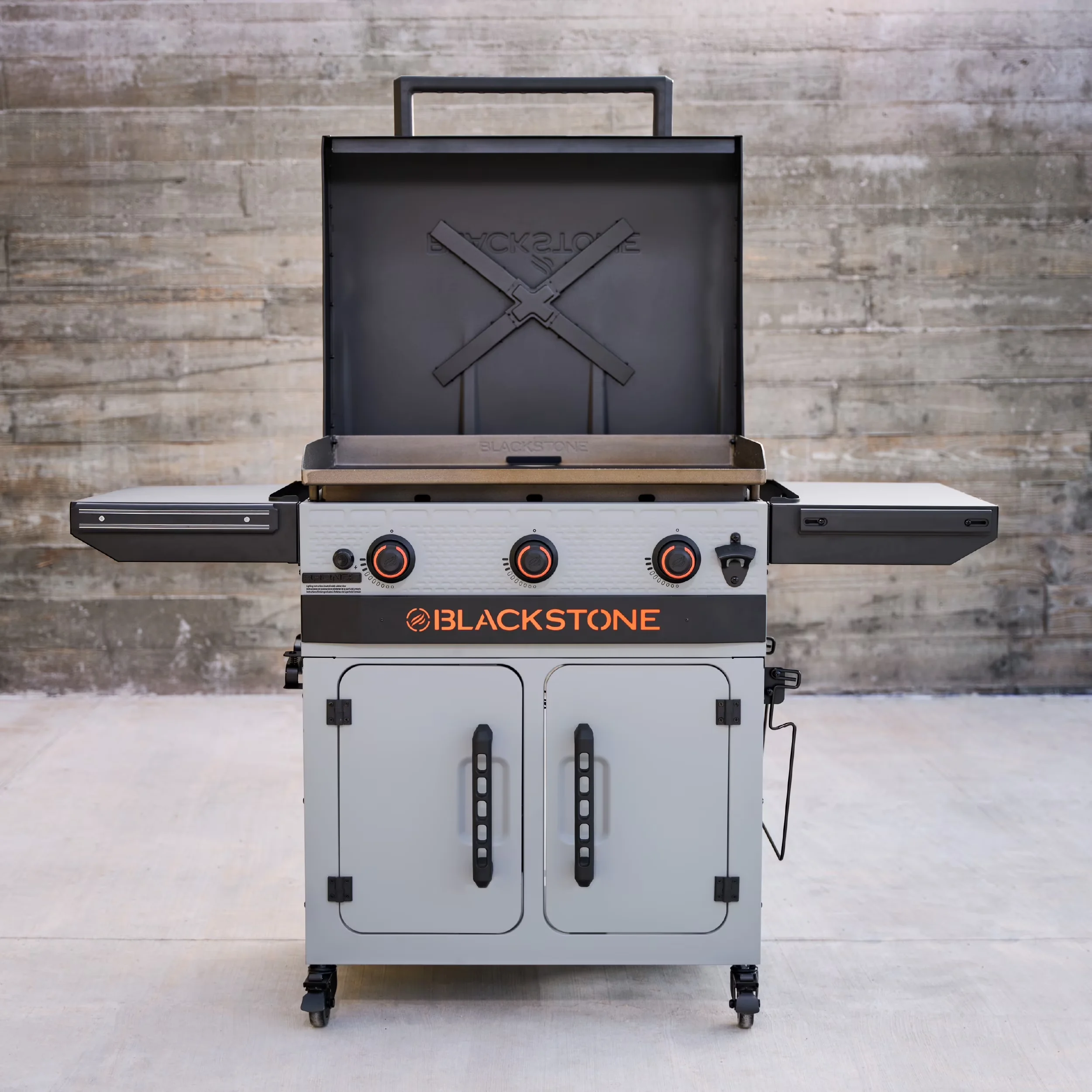 Modern Flat Top Grill with Grease Pan, Tool Holder, Enclosed Cabinet - Steel Model DFD5D8