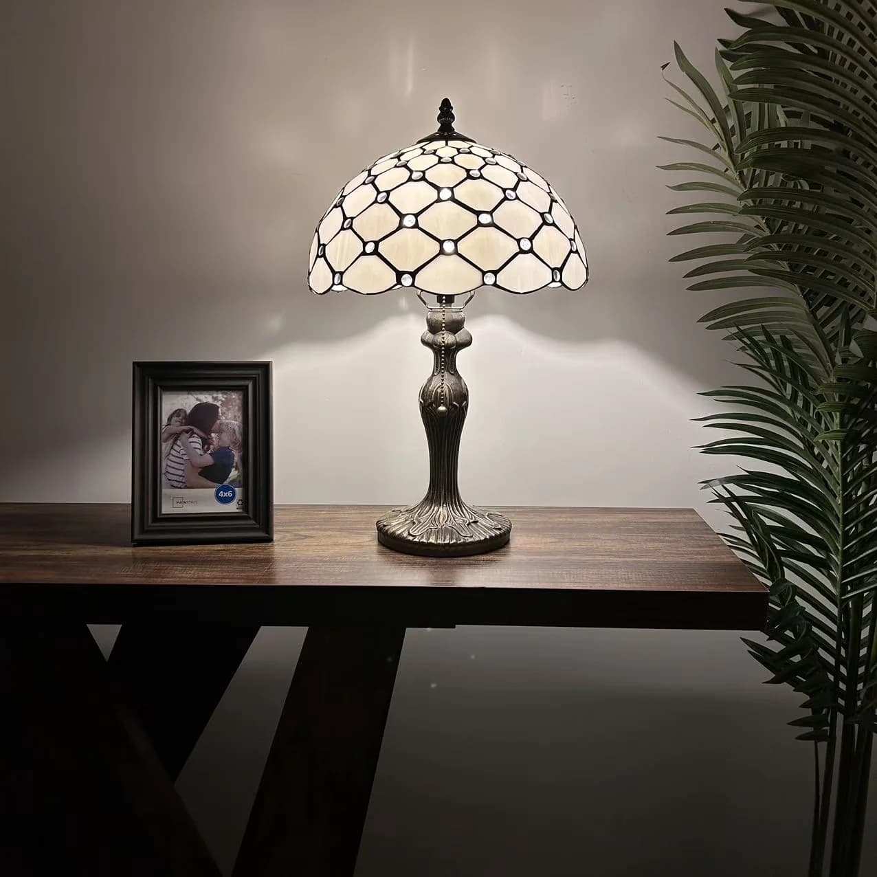 Compact Table Lamp with LED, Traditional - White Glass, Metal for Living Room, Bedroom Model 3A9F6A