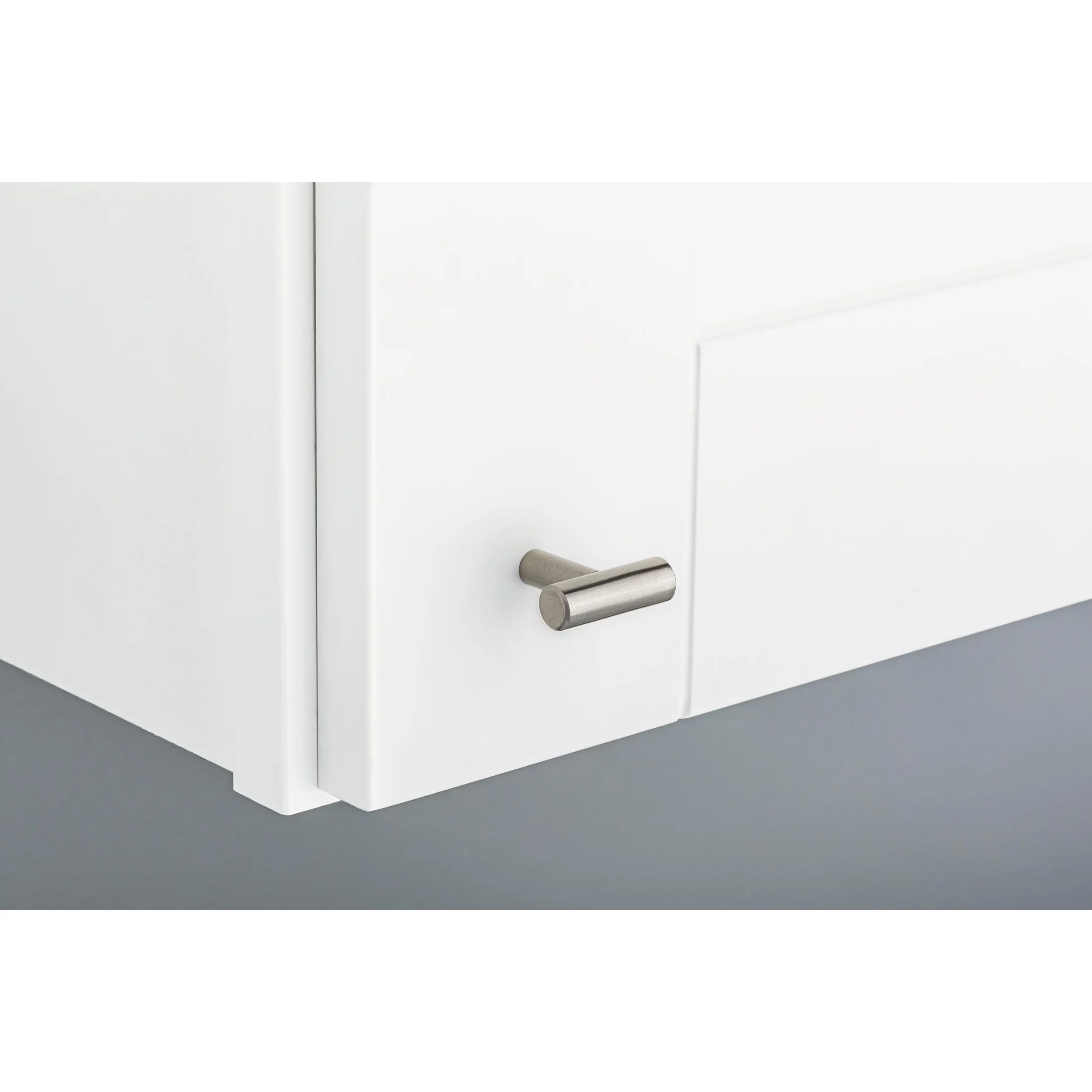 Professional Kitchen Renovation with Durable, Easy Installation - Silver Stainless Steel Model 3FF2AA