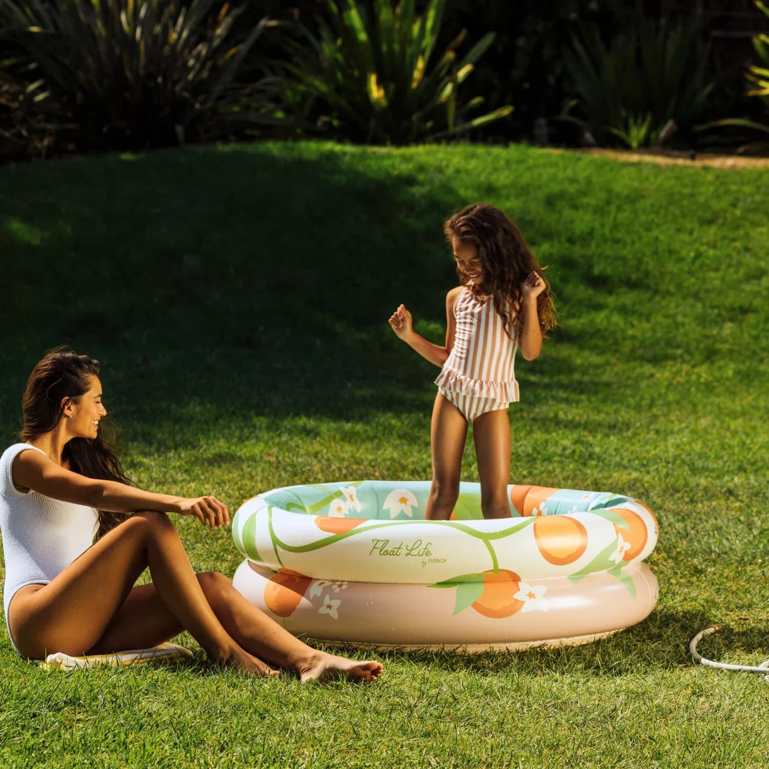 Premium Inflatable Pool with Fade Resistant, Orange Blossom Round 2-Ring - Multicolor Model 7D7C96