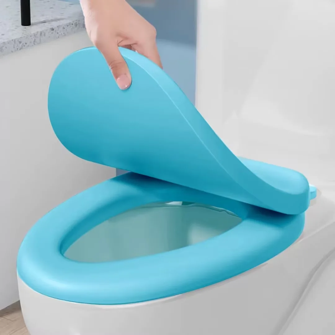 Sleek Toilet Seats And Lid with Easy Installation, Fits All Standard Size Fixtures - Plastic Blue Model 7E0FF9