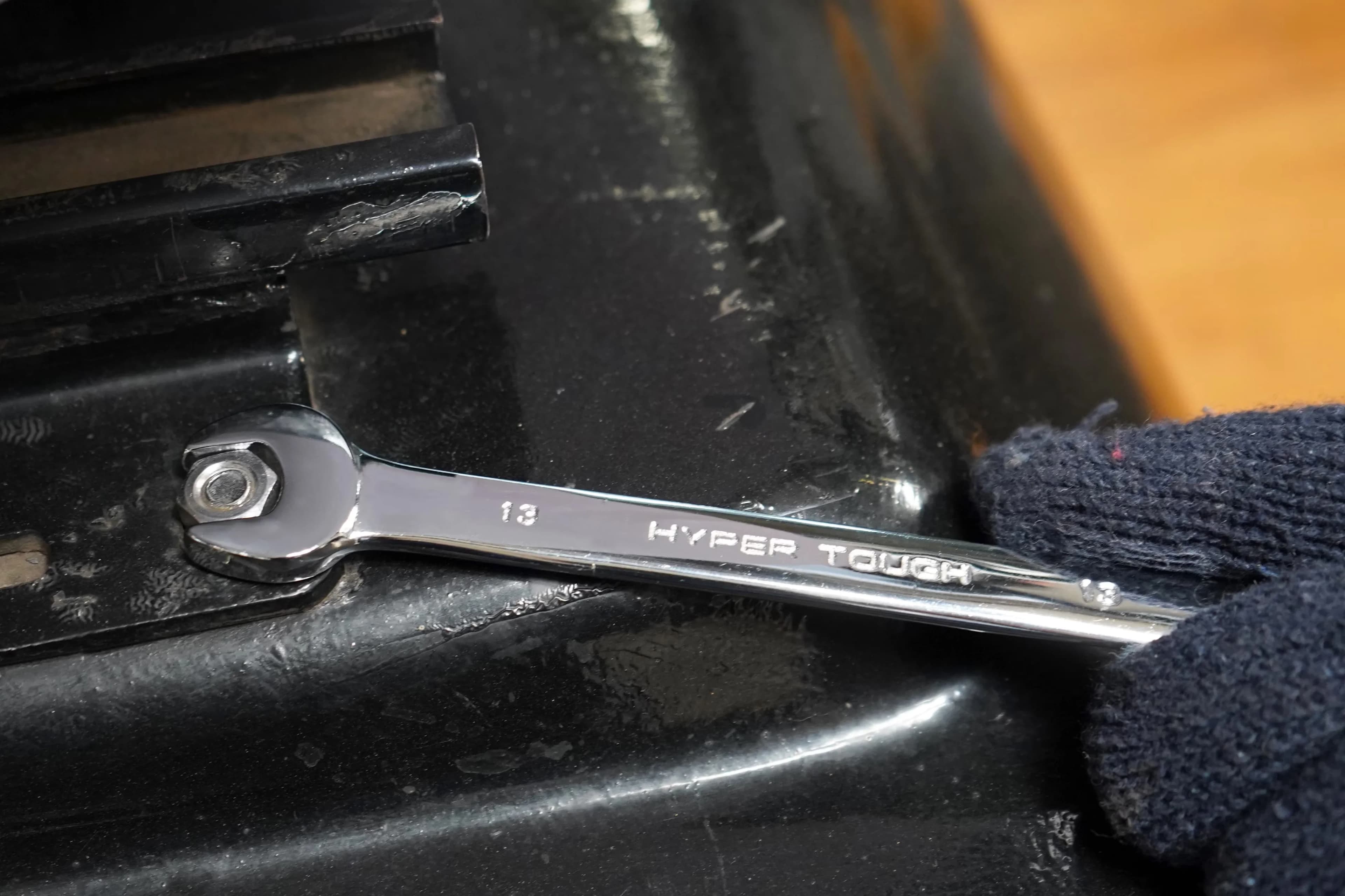 Hand Tool Set Durable with Precision Machined, 6-Piece Metric Combination Wrench, Mirror Polished - Metric Model 0AEE81