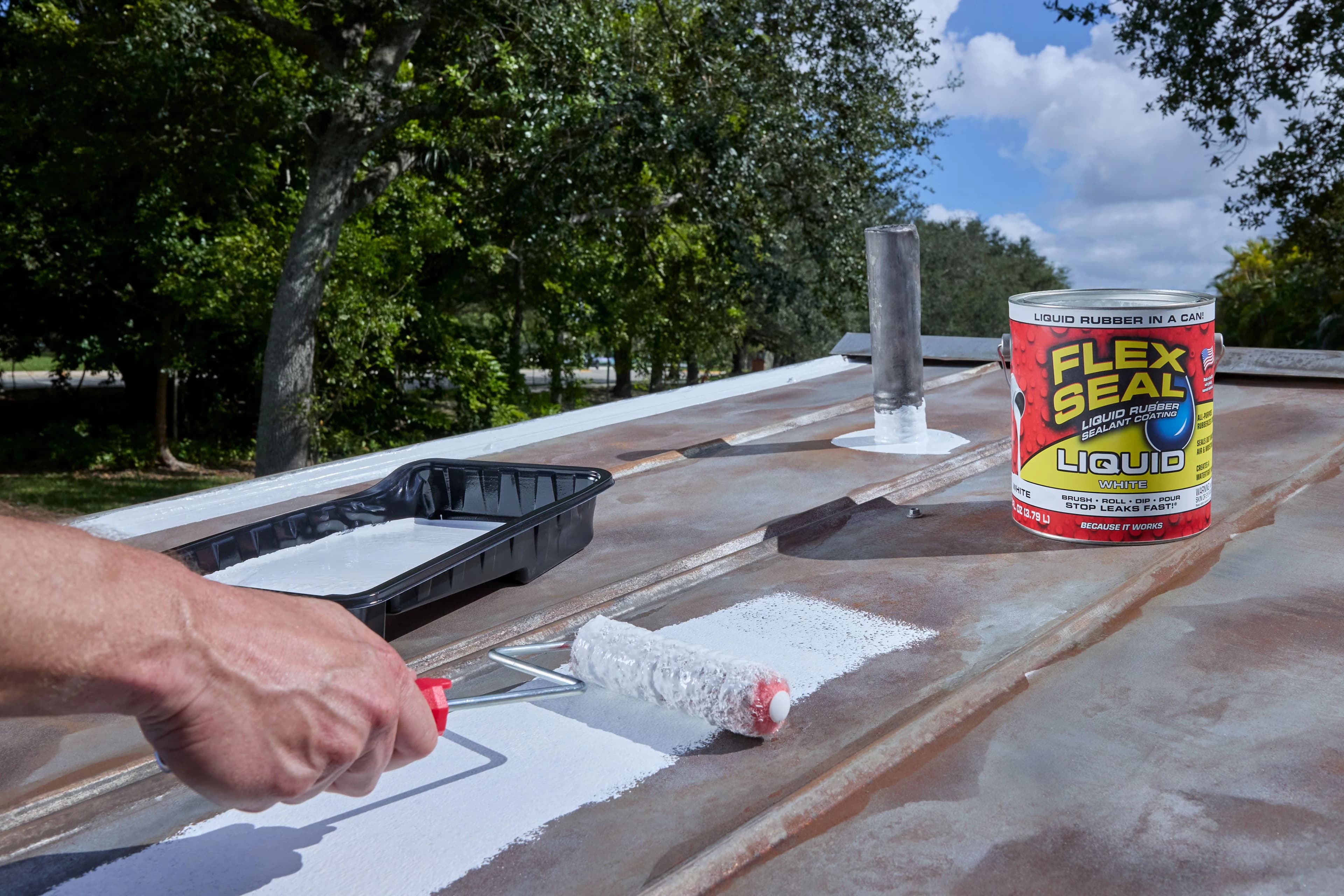 Building Material Efficient with Durable, 1 gallon covers 150 sq. ft. - White Rubber Model 3C4A14