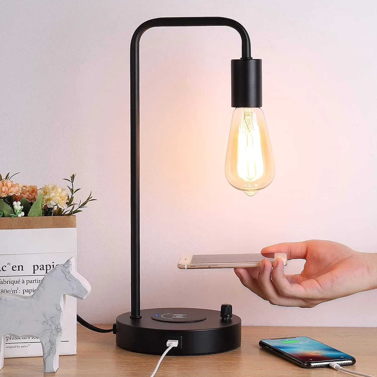 Premium Desk Lamp with Halogen, Contemporary - Black Tubular Metal for Living Room, Office Model F01BF7