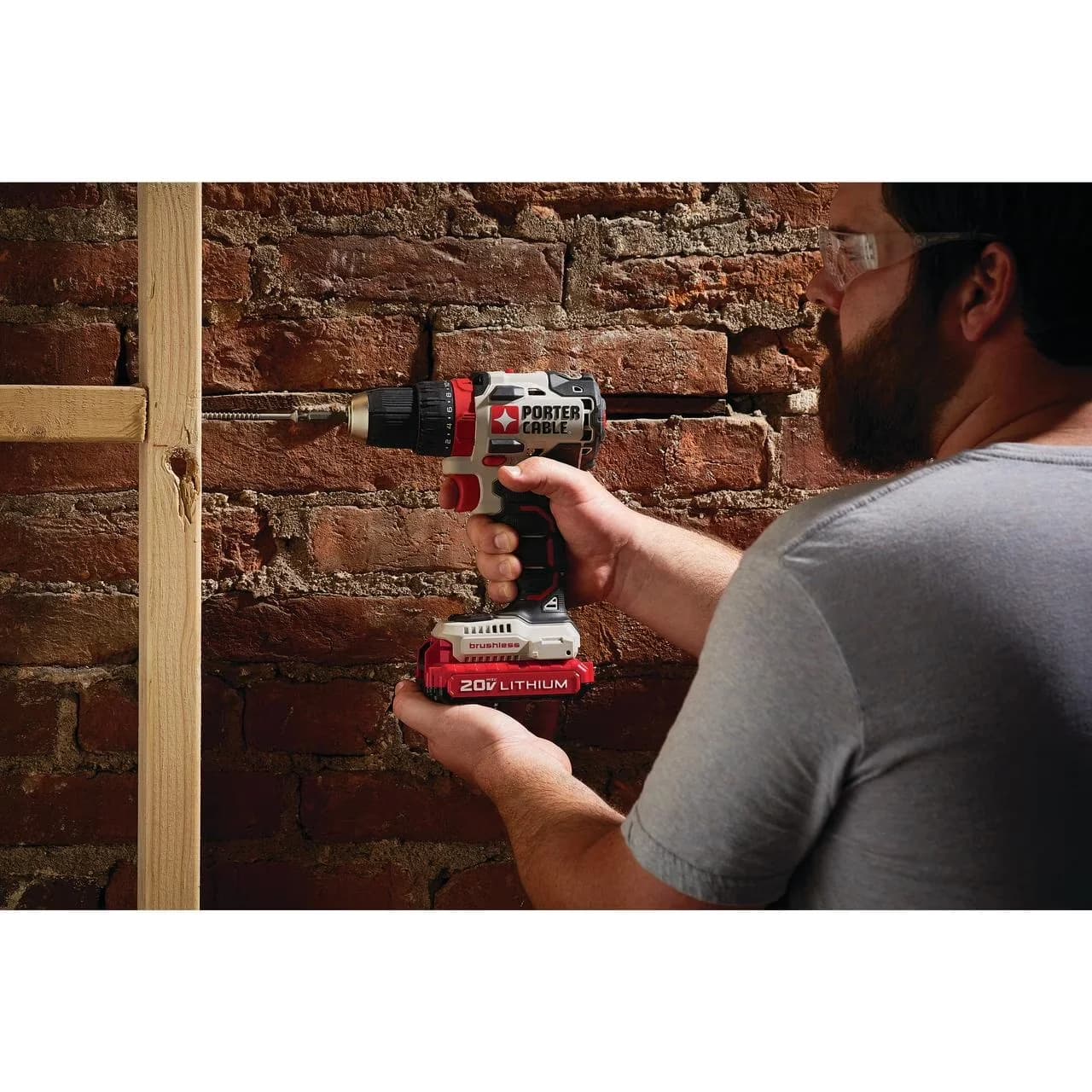 Classic Pro Tool with Battery, 370W, Lightweight - Red 1/2" - Reliable Performance Model 02E2F7