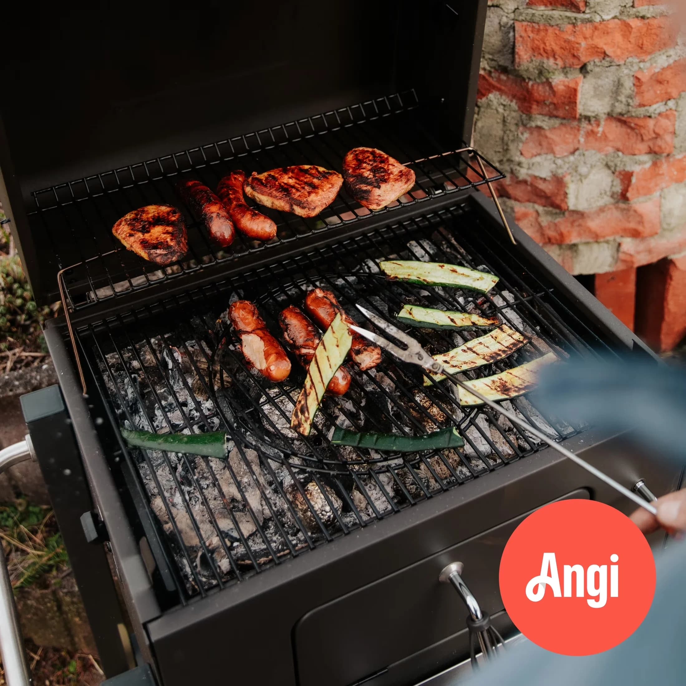 Premium Combo Grill with Premium Assembly ($250 and up) - Essential Collection Model 8C4727