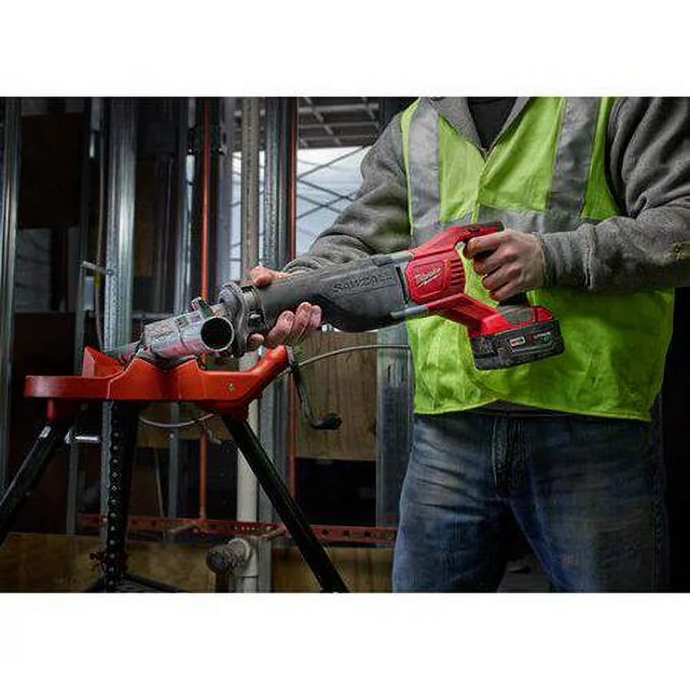 Classic Power Saw with Battery, 18V, M18 Reciprocating - Compact and Portable Model 1EFD93