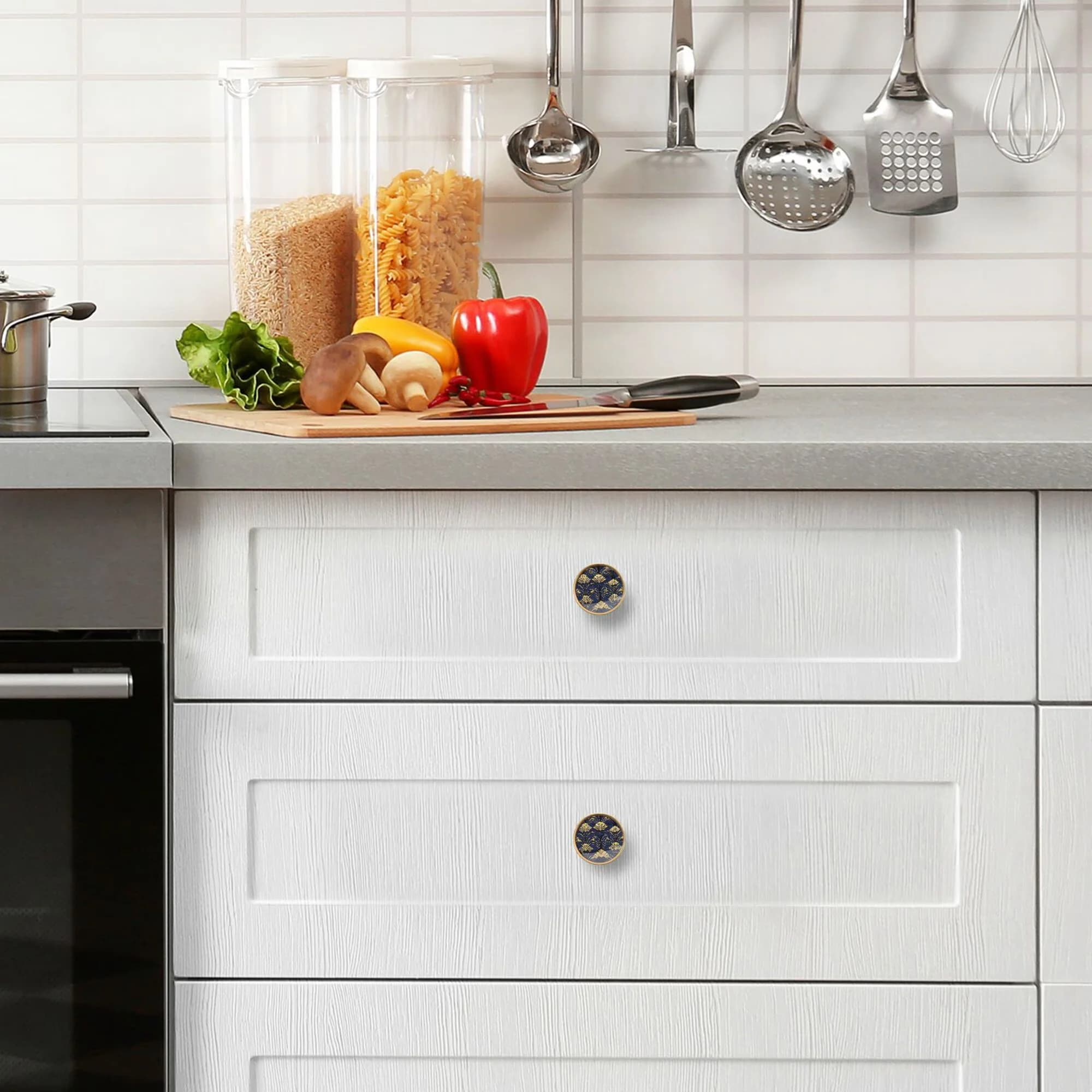 Stylish Kitchen Renovation with Heavy-Duty, Easy Installation - Gold Zinc Alloy for Kitchen Model 877977