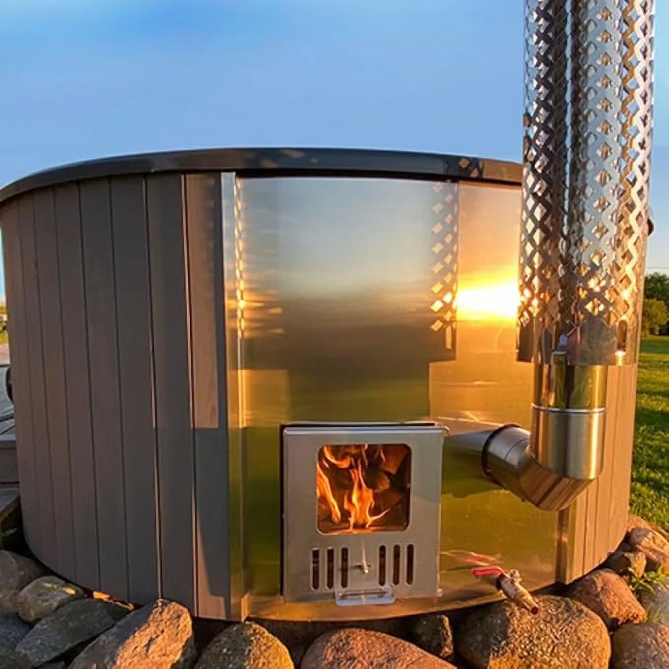 Quality Hot Tub with Energy Efficient, Uv Resistant, Natural - S4N - Rustic Charm Model ECDED3