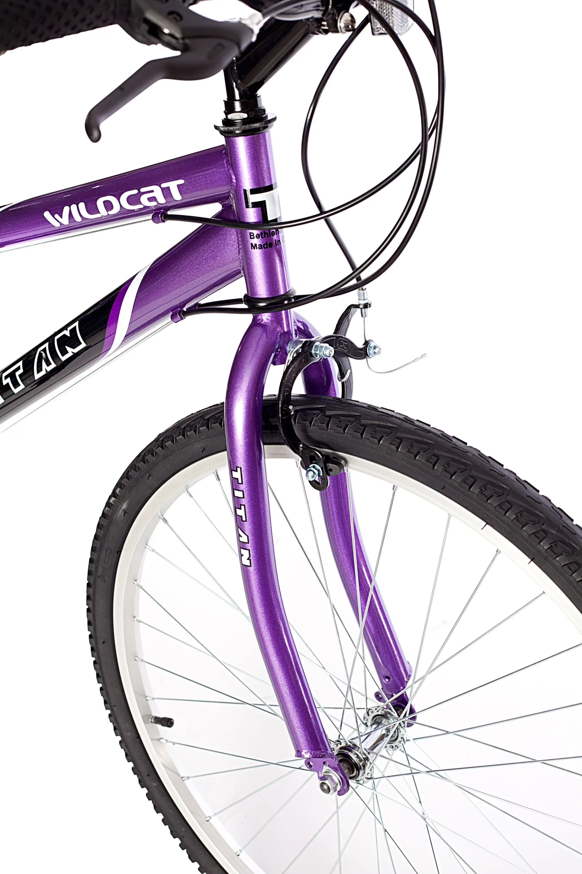 Stylish Mountain Bike with Adjustable Seat, Purple and Black, Wildcat 18-Speed Women's - Purple Model CC844D