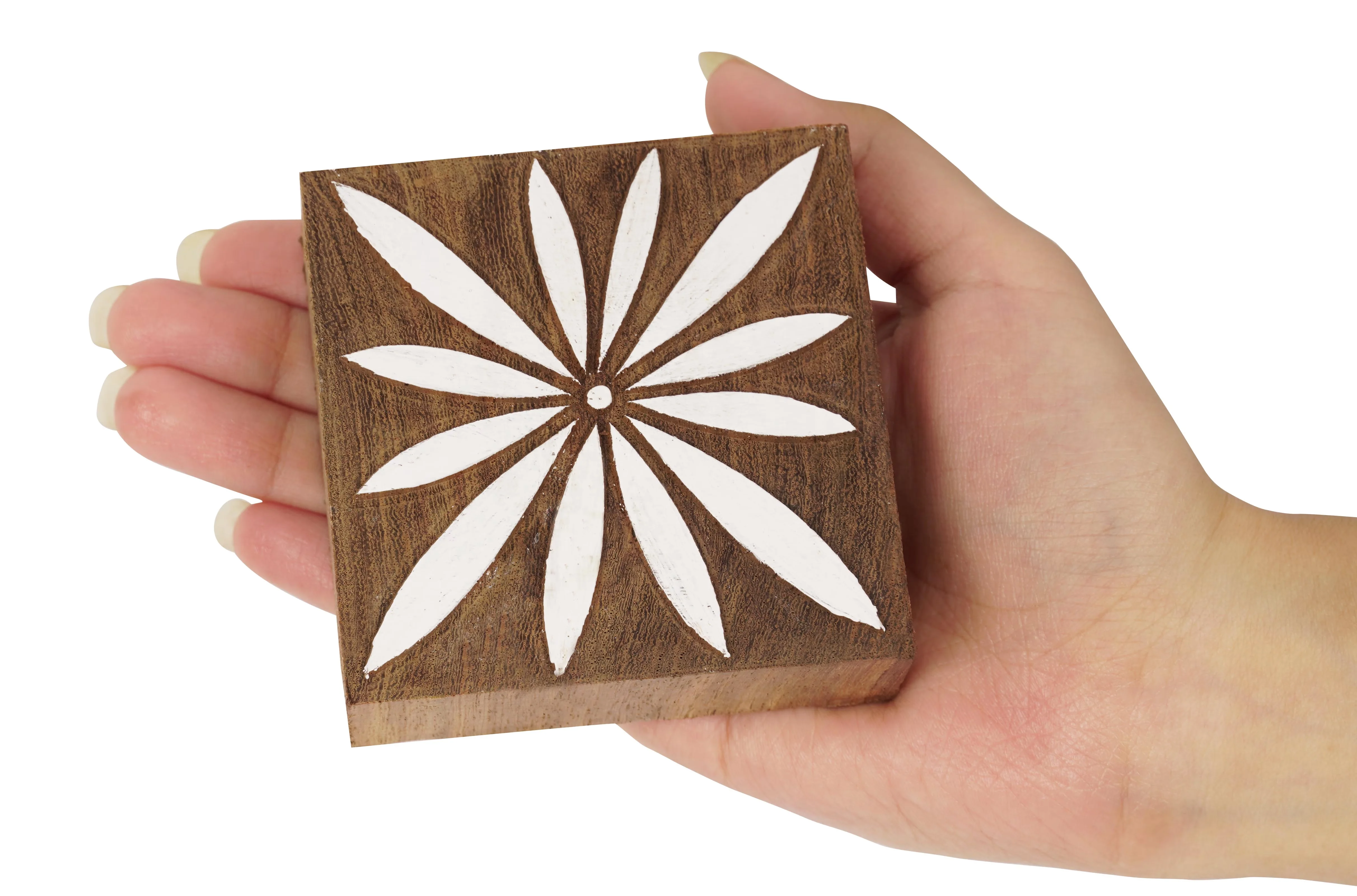 Innovative Moving with PATTERN:Flower, MATERIAL:Wood - Brown Wood 3 Inch Model FBA87E