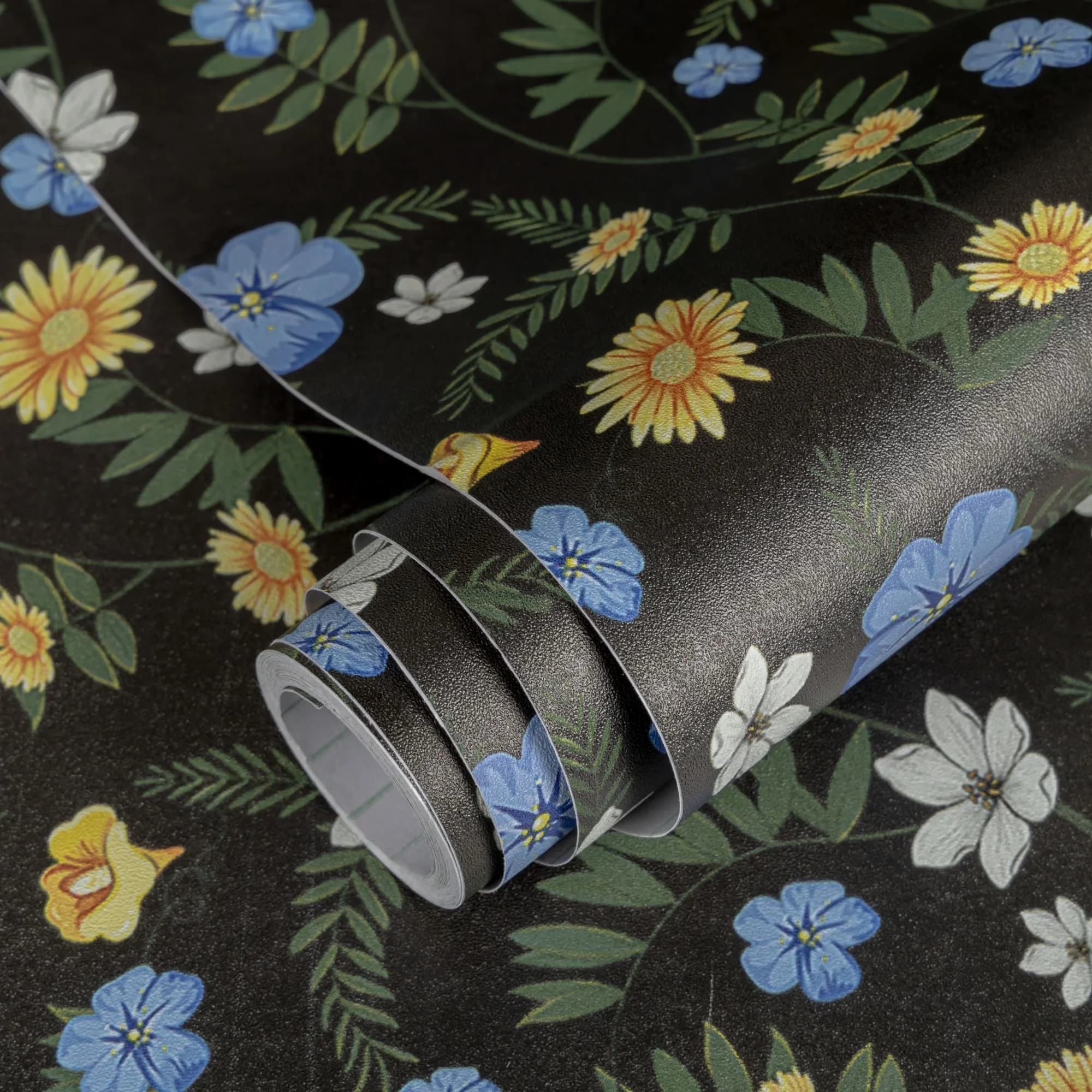 Reliable Wallpaper with Removable, Coverage: 14.5 square feet - Multicolor Pvc Model 2DF9FB