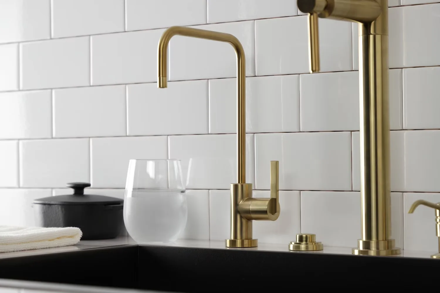 Kitchen Renovation Modern with Easy To Clean, Easy-to-clean, 5-7/8" spout reach - Brass Gold Model C490D2