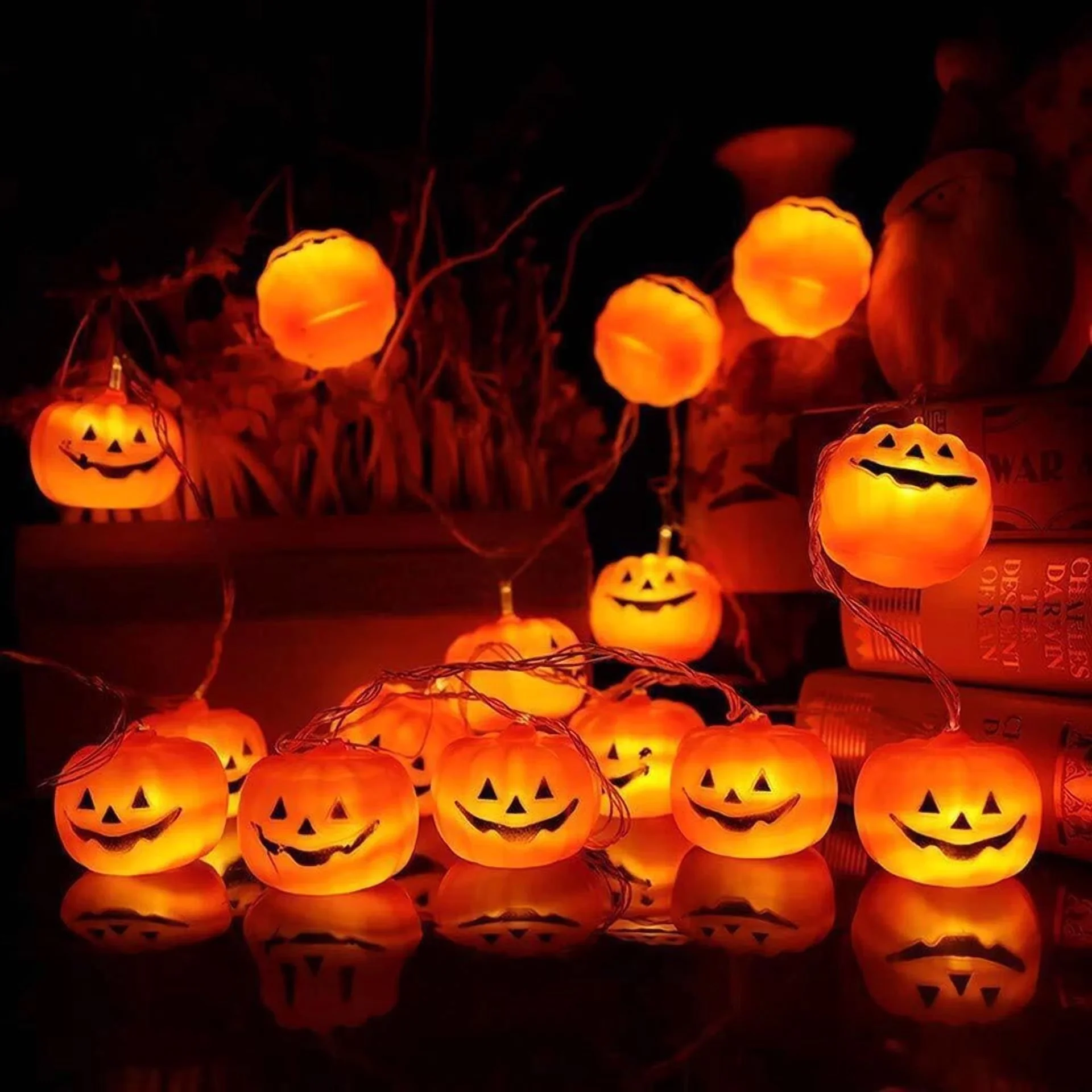 Classic Novelty Light with LED, Easy to use and practical for everyone. - Orange Model 54E1AA