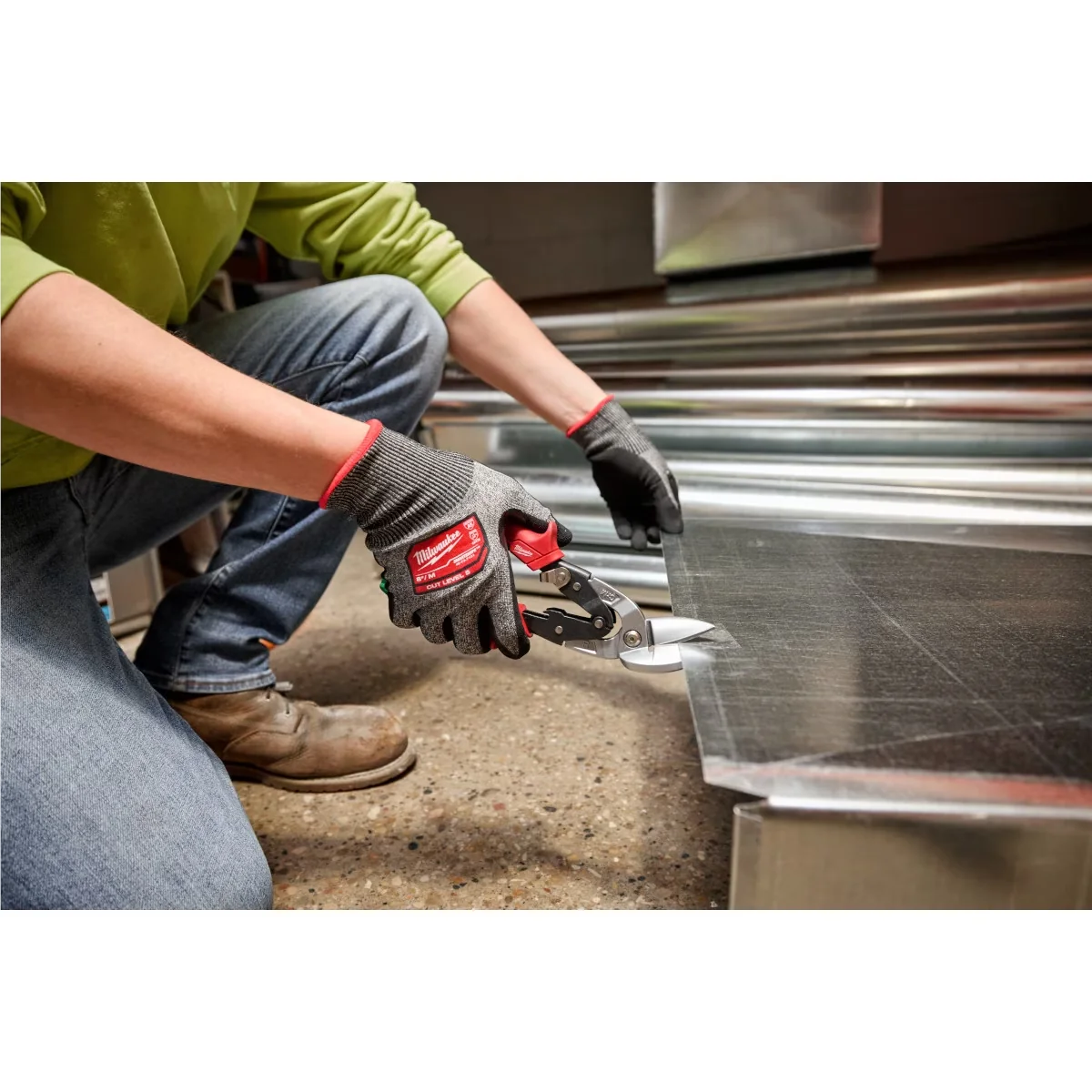 Reliable Hand Tool with Durable Laser Hardened Edges, LONG LIFE. CLEAN CUTS., Serrated Blade Provides Smooth Cutting - Black Model 6201AF