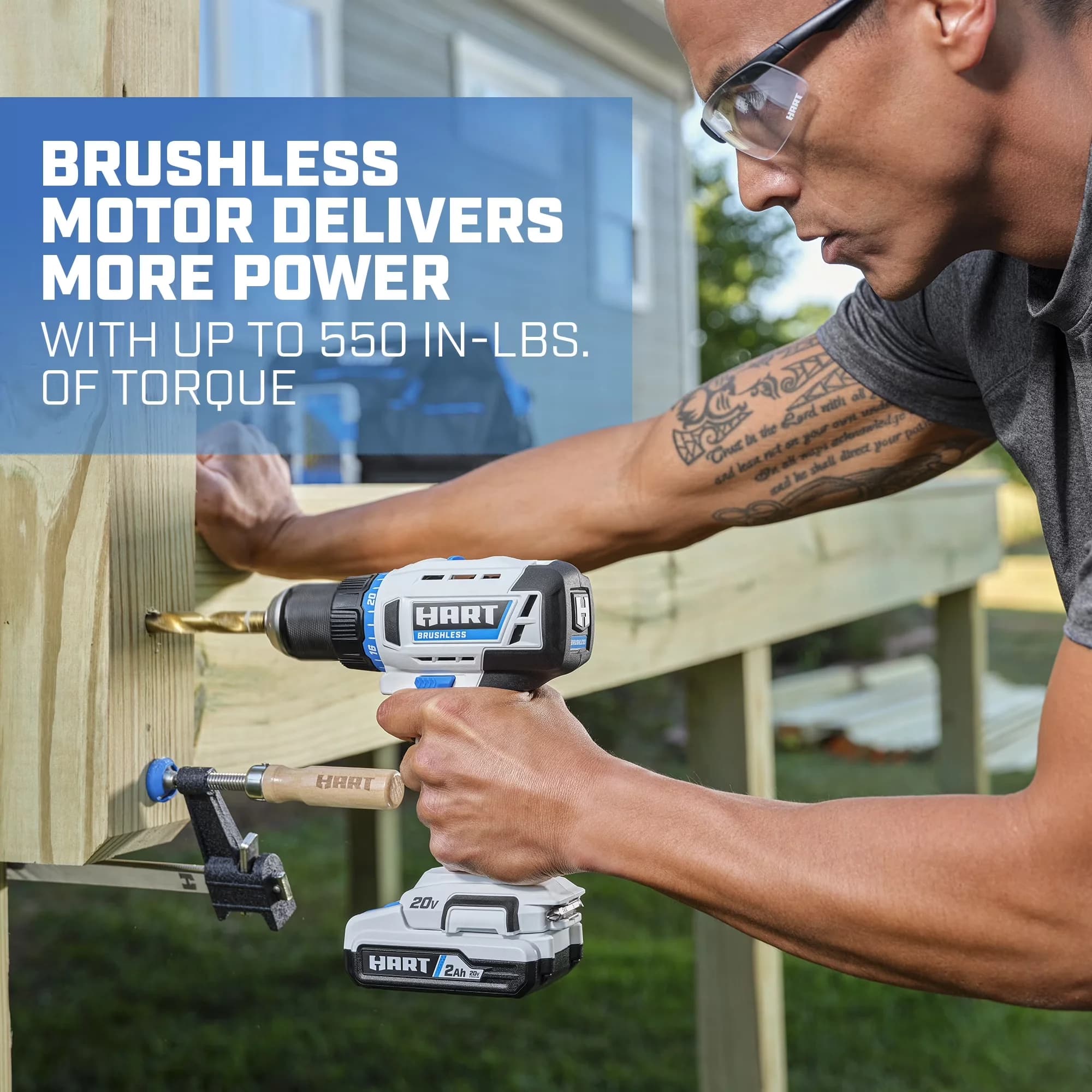 Compact Drills Driver with Battery, New Condition - White 1/2" 20 - Contemporary Style Model 140B83