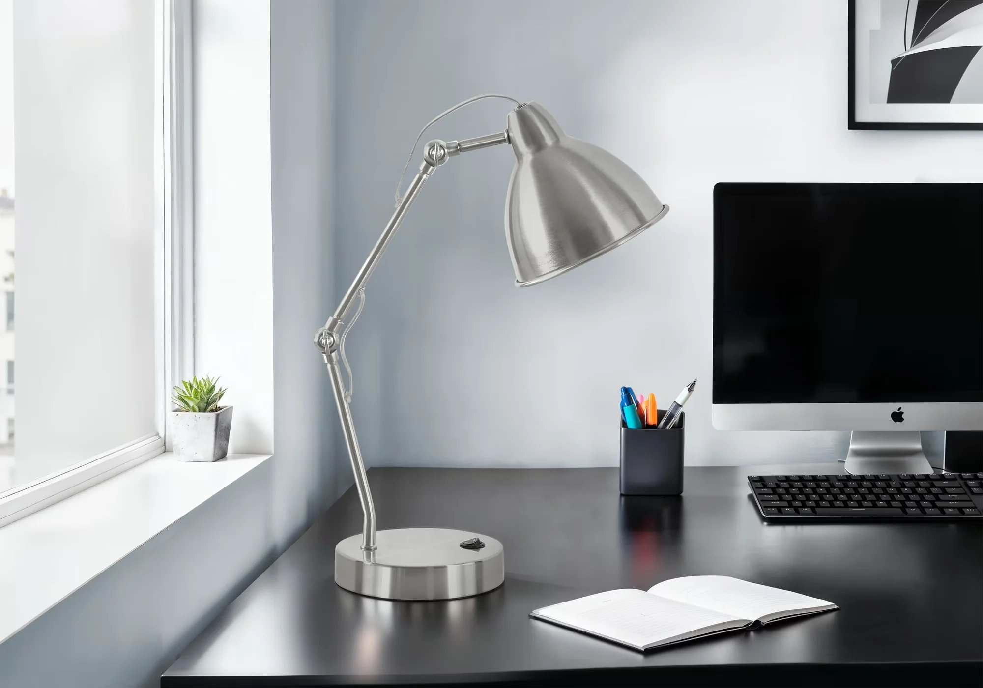Modern Lamp with LED, Minimalist, Lighting Fixtures Lighting - Metal Silver Model BEDF66
