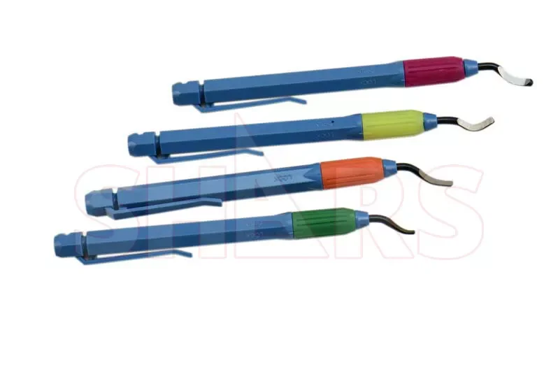 Professional Hand Tool Set - B20 - Essential Collection Model D32A0C