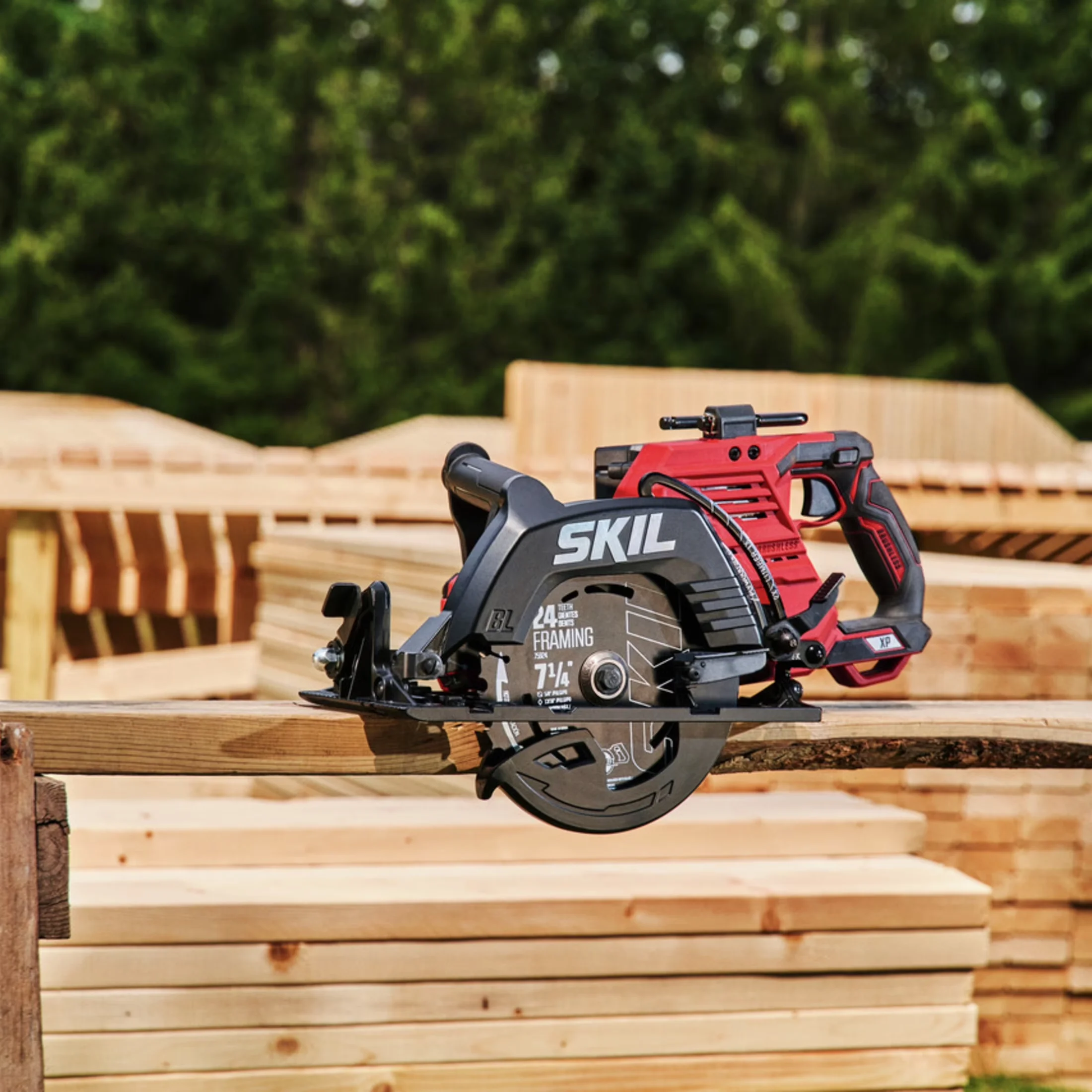 Power Saw Compact with Battery, 20V, Dust Port - Red CR5429B-20 - Industrial Grade Model 81B3C3