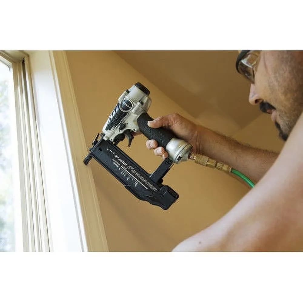 Stylish Pro Tool with Lightweight, 2-Inch 18 GA Finish Nailer, Finish nailer - Model 09FF1A