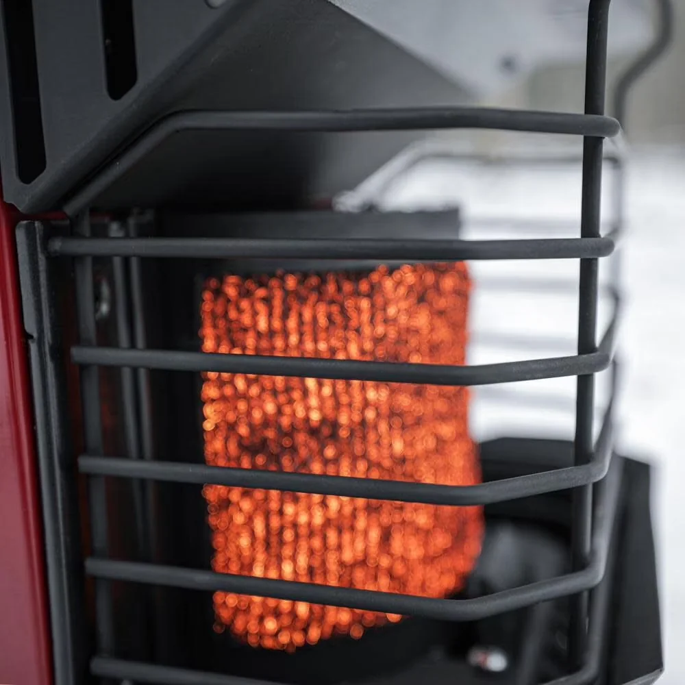 Portable And Electric Space Heater Classic with 11000 BTU, Adjustable, High wind resistance technology - Model D667FE