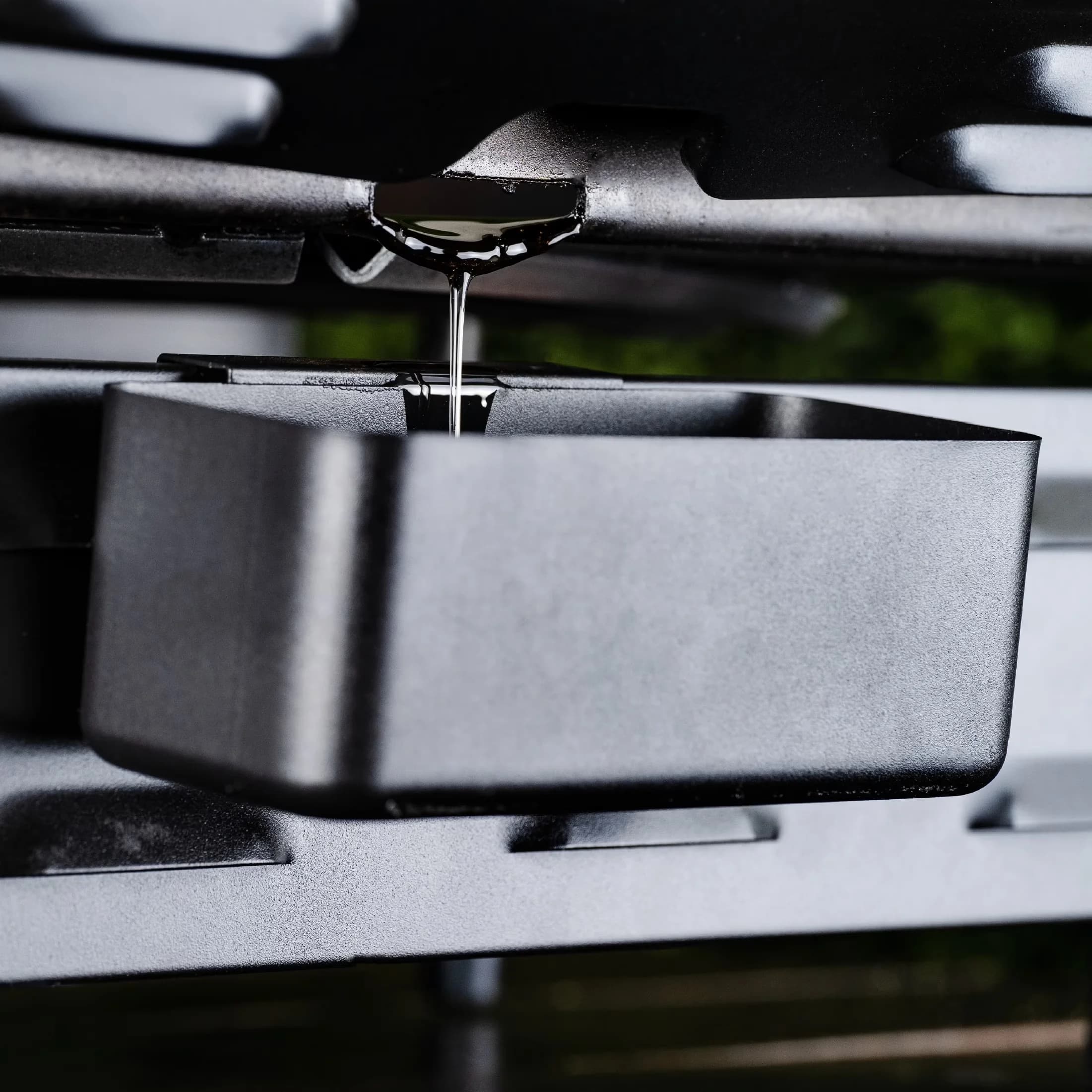 Flat Top Grill Sleek with Portable, Integrated protective hood - Stainless Steel Model AEA14C