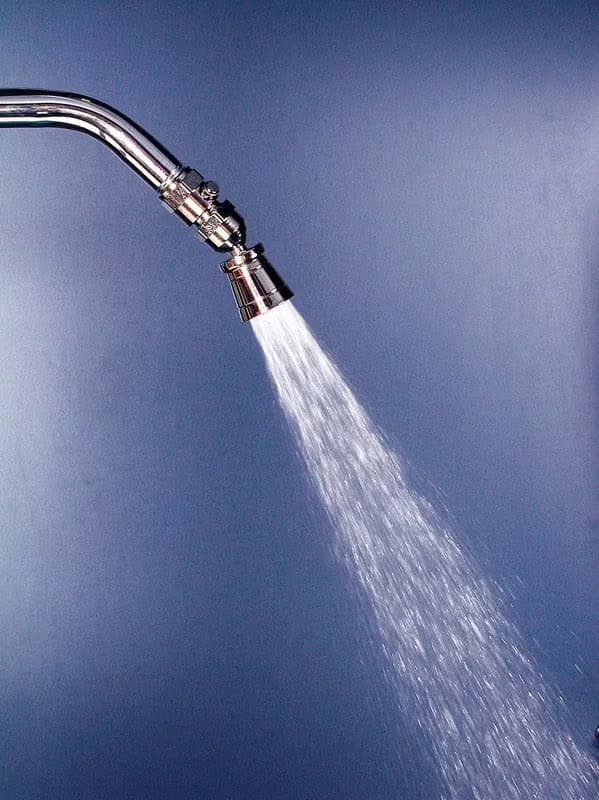 Shower Head Stylish with Universal, Department - PLUMBING/HEATING - Silver Brass Model 0E1803