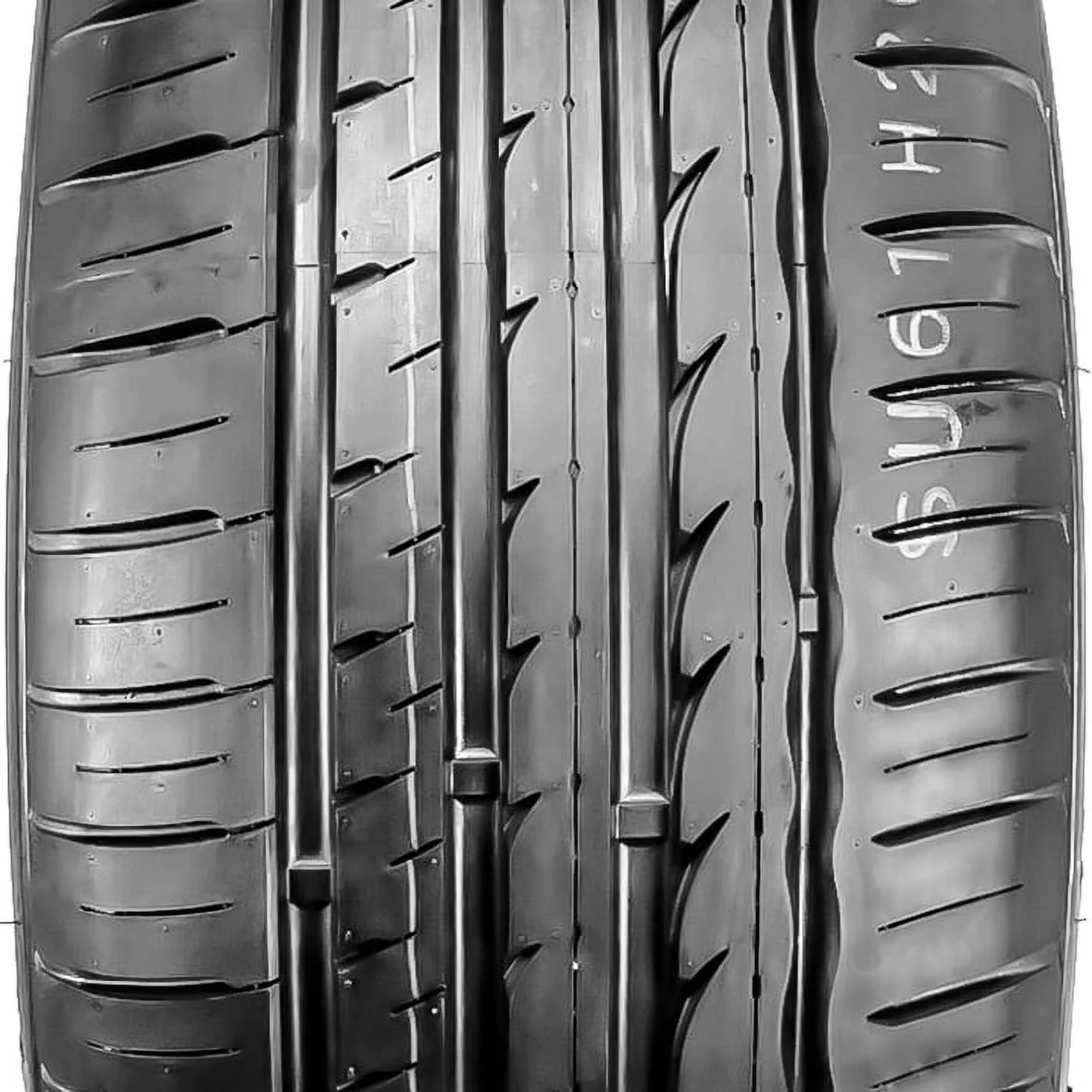 Car Tire Compact with 96W, Universal Fit - ZXV4 - Heavy Duty Model EA9C65