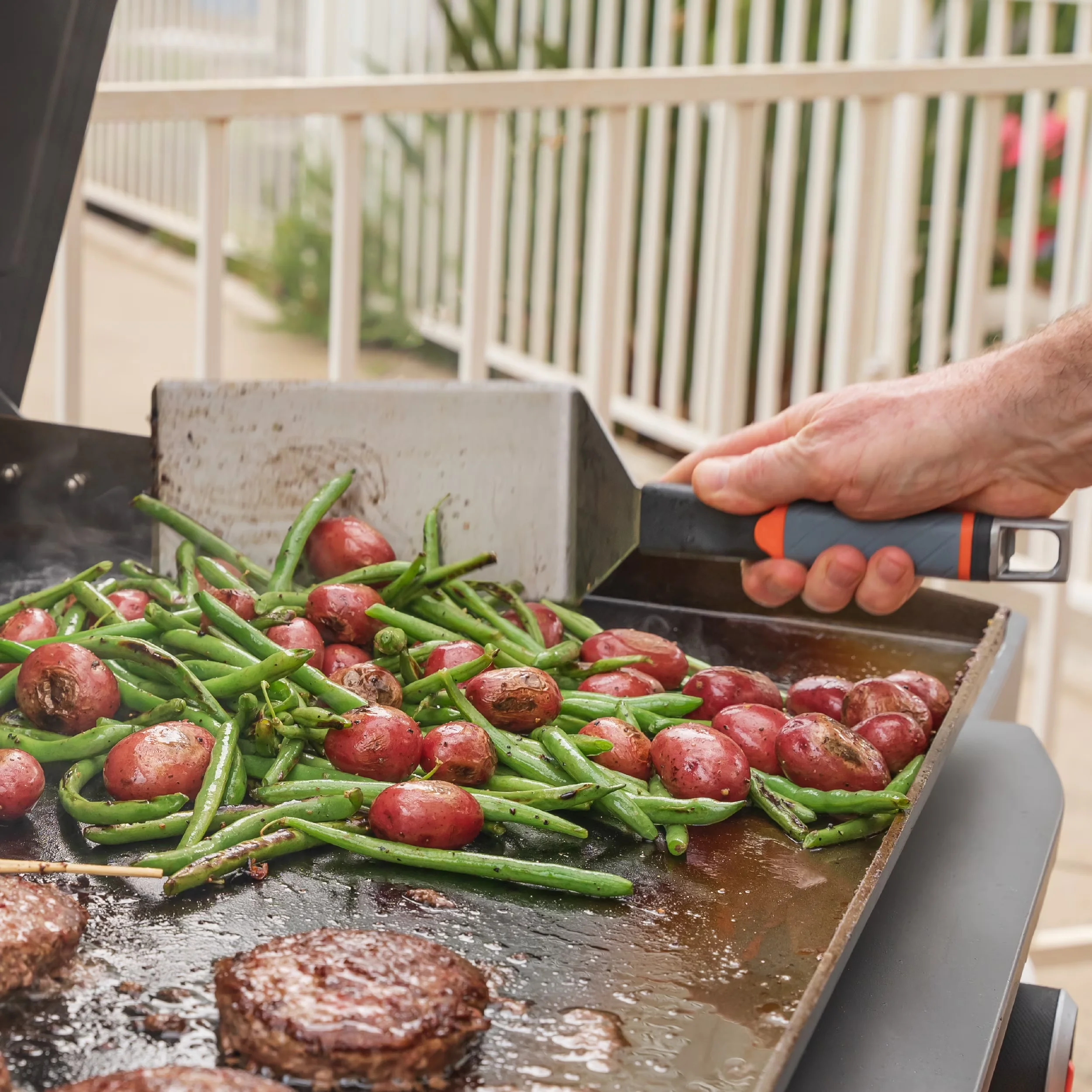 Flat Top Grill Essential with Ergonomic slip-resistant grip handle, 2-Pack, Bottle-opener handle - Stainless Steel Black Model 4D77F4