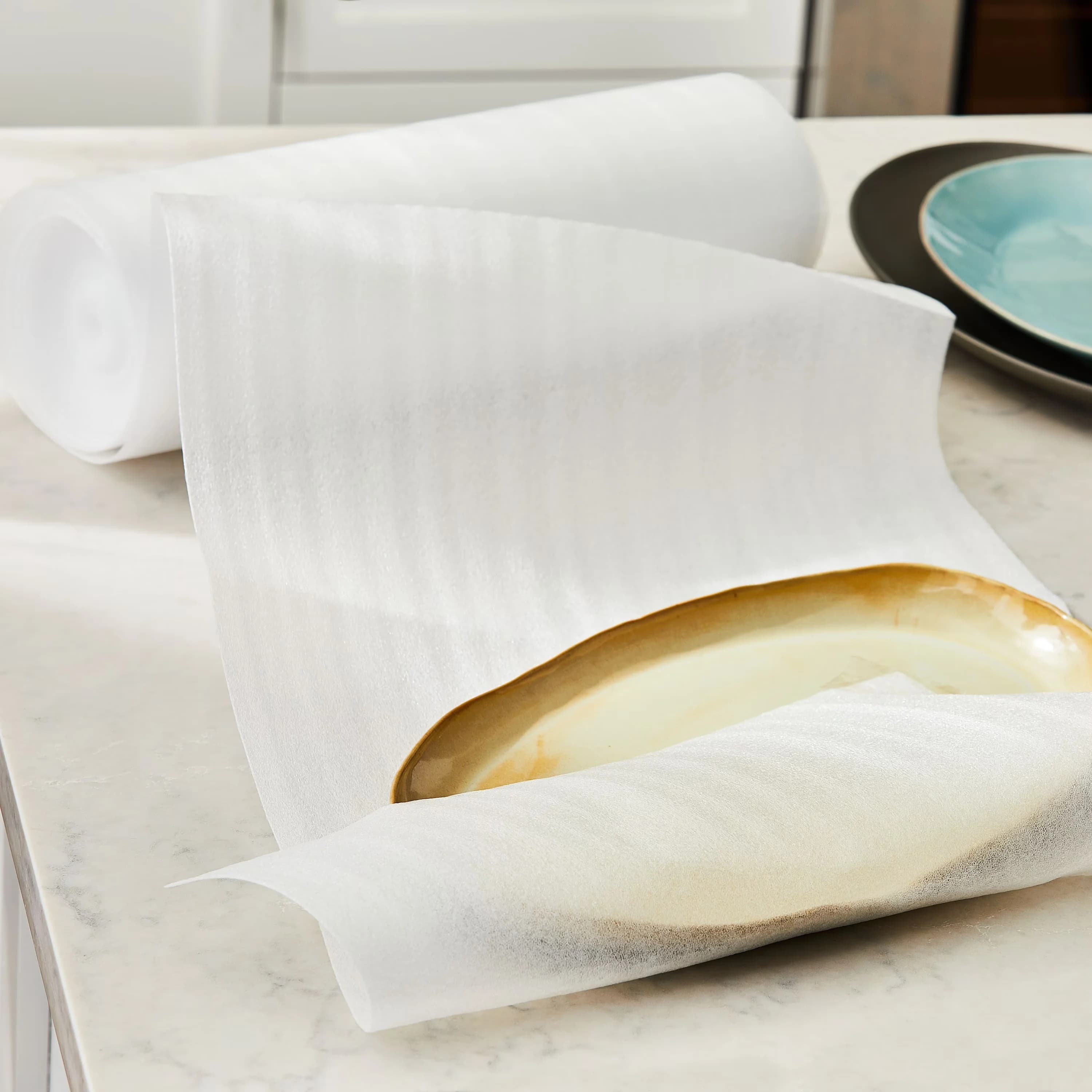 Stylish Moving with White, 1-Roll, 20" x 40' Foam Cushioning Roll - Foam 20" x 40' Model 75DECC