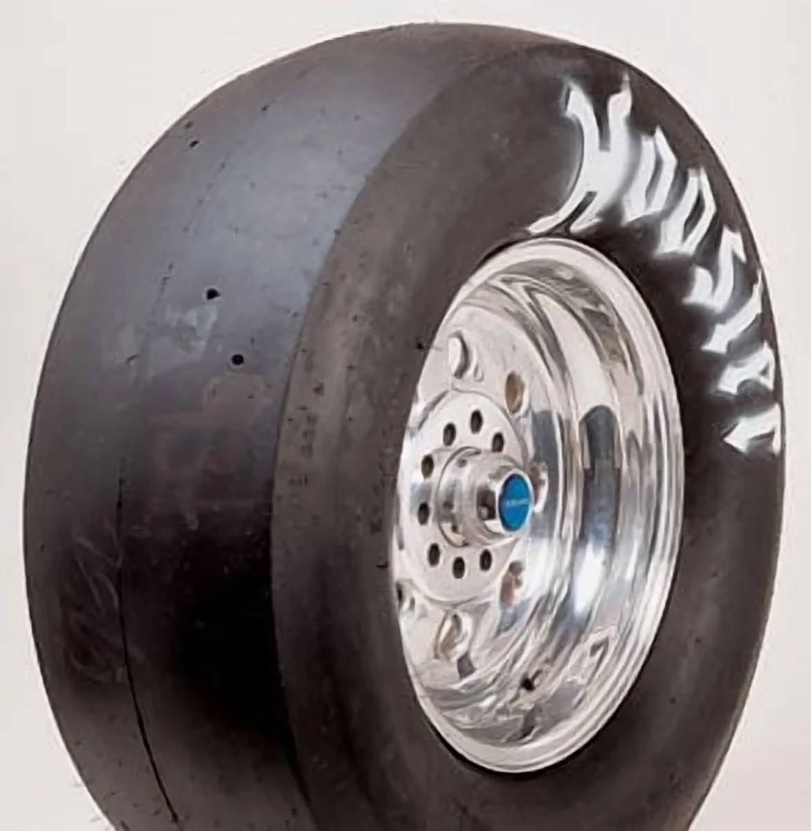 Compact Motor Home And Rv Tire with D05 Compound Rear Drag Slick, Tread Width: 17.0'' - Model 8DBA7A