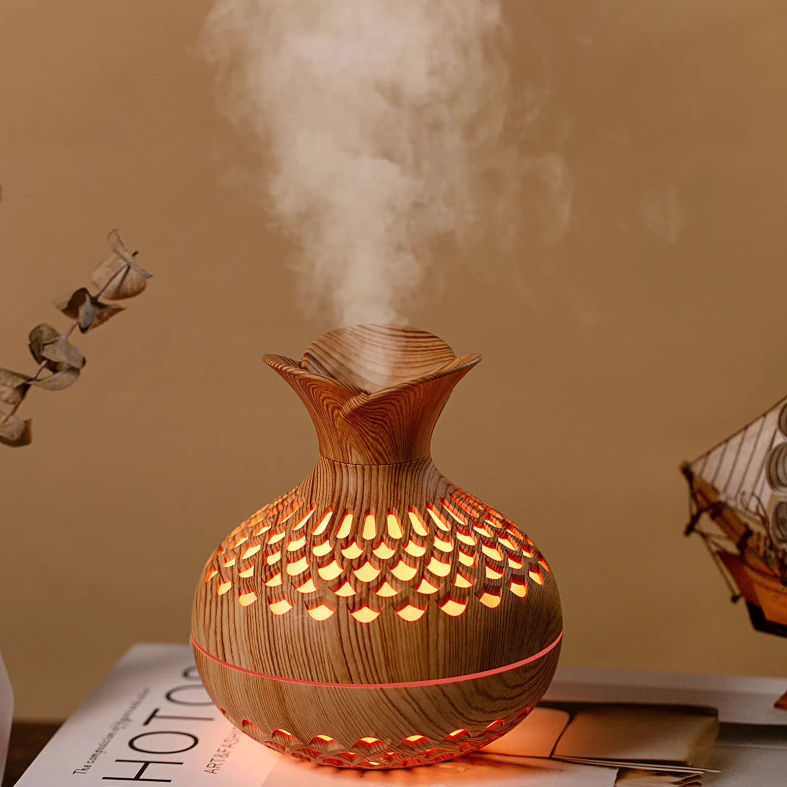 Efficient Humidifier with Automatic Shut-Off, Colorful Night Light - Yellow Model 17777D