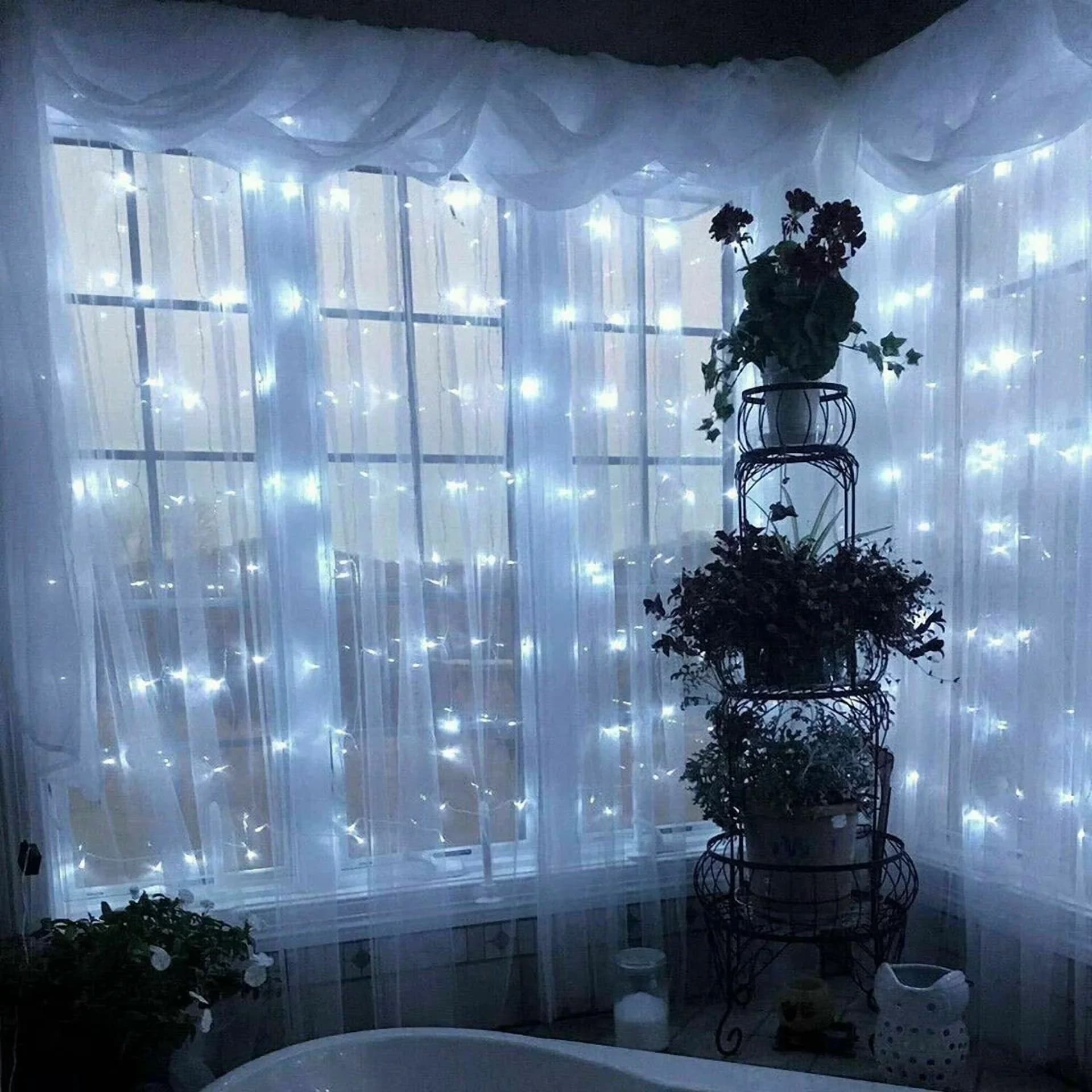 Novelty Light Versatile with LED, Remote Controlled, Easy to use and practical for everyone. - Model 21F3B5