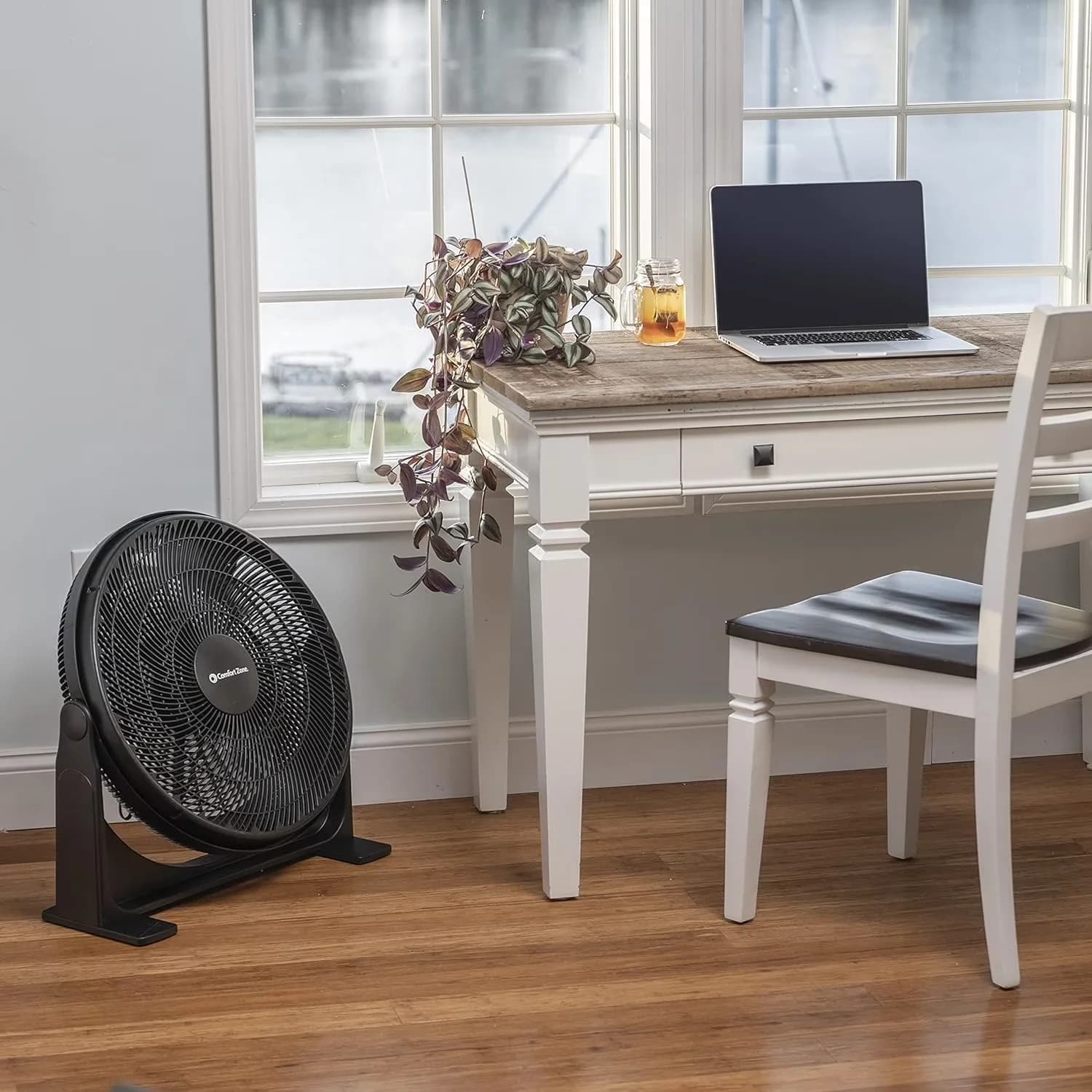 Fans In Cooling Reliable with Tilt Mechanism, Tilt - Black Lightweight Plastic Model 95DE99
