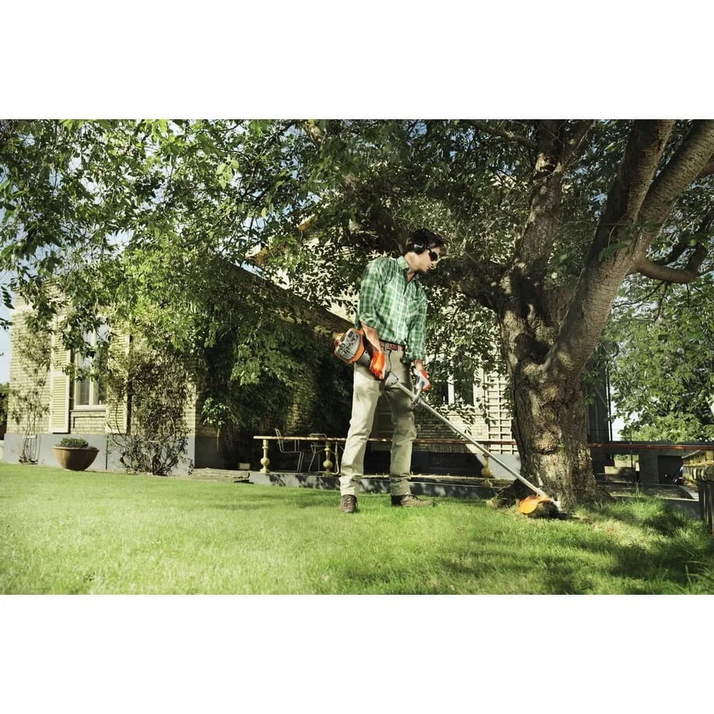 String Trimmer Sleek with 122L 17 in. Straight Shaft - Multicolor - Essential Collection Model C2B62A