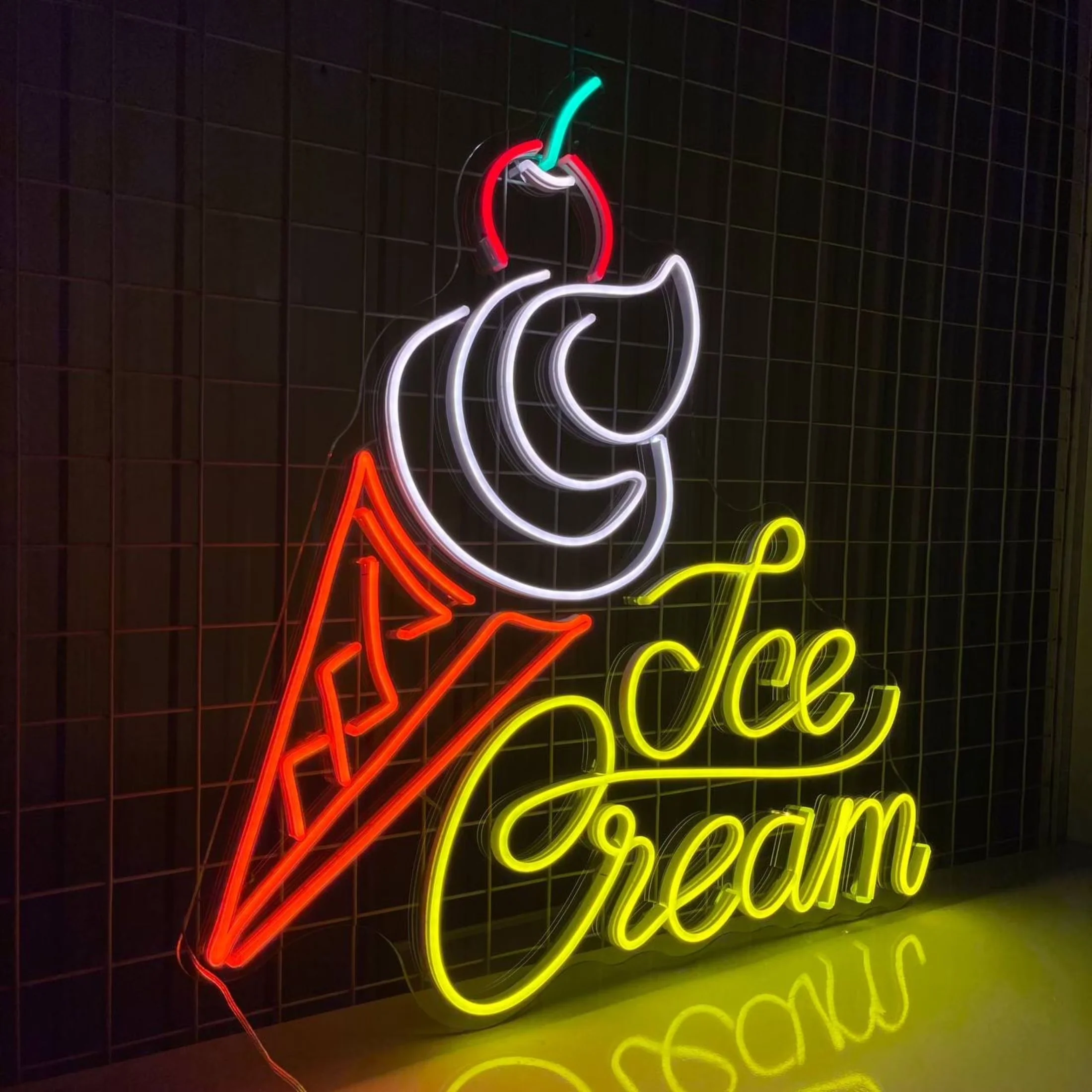 Classic Novelty Light with LED, Ice Cream Neon Sign, Ice Cream Wall Art Decor - Navy Model 79B7F3