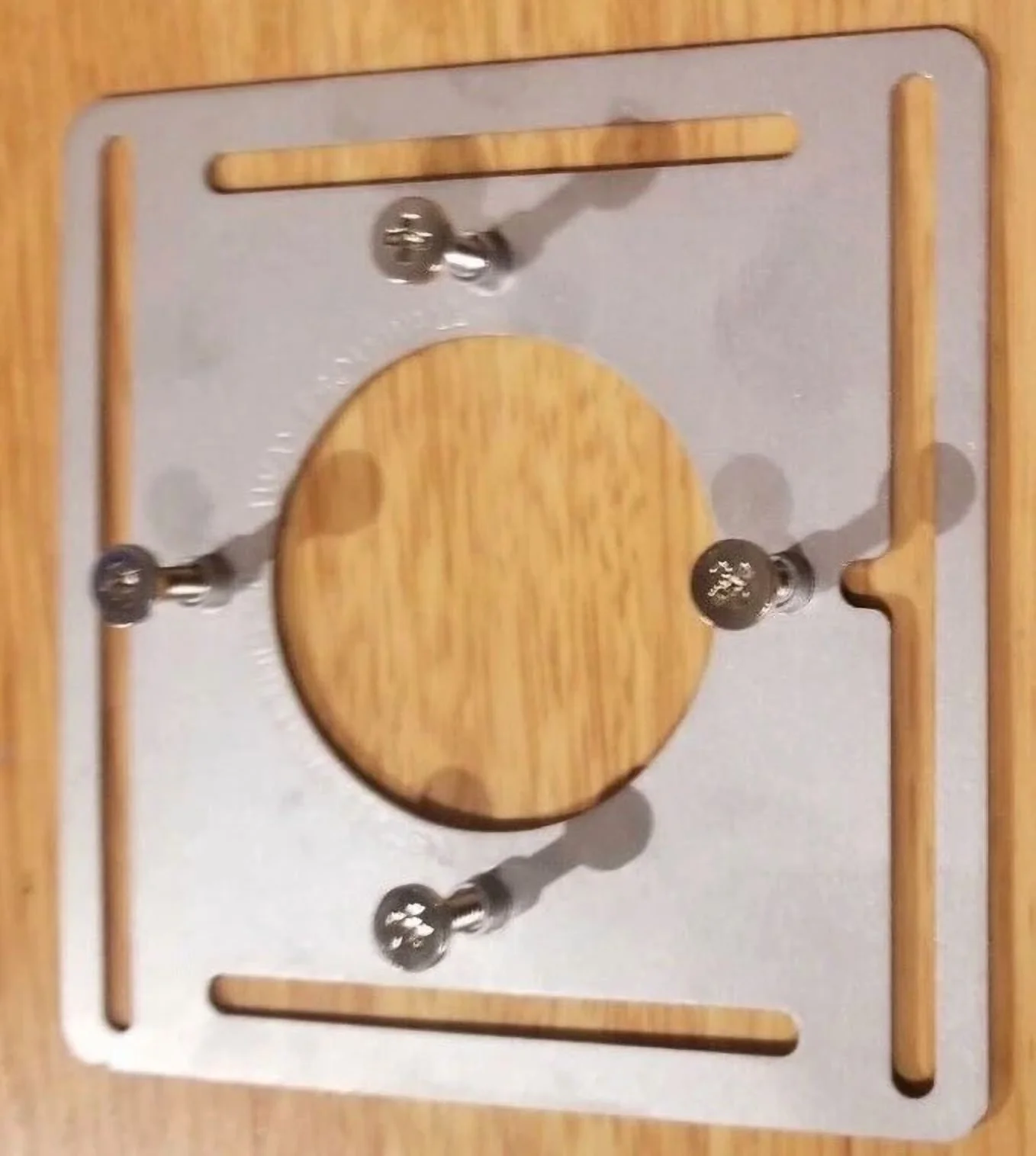 Fastener Modern with Easy to use and practical for everyone., Steel Mounting Plate - Stainless Steel Model 146927