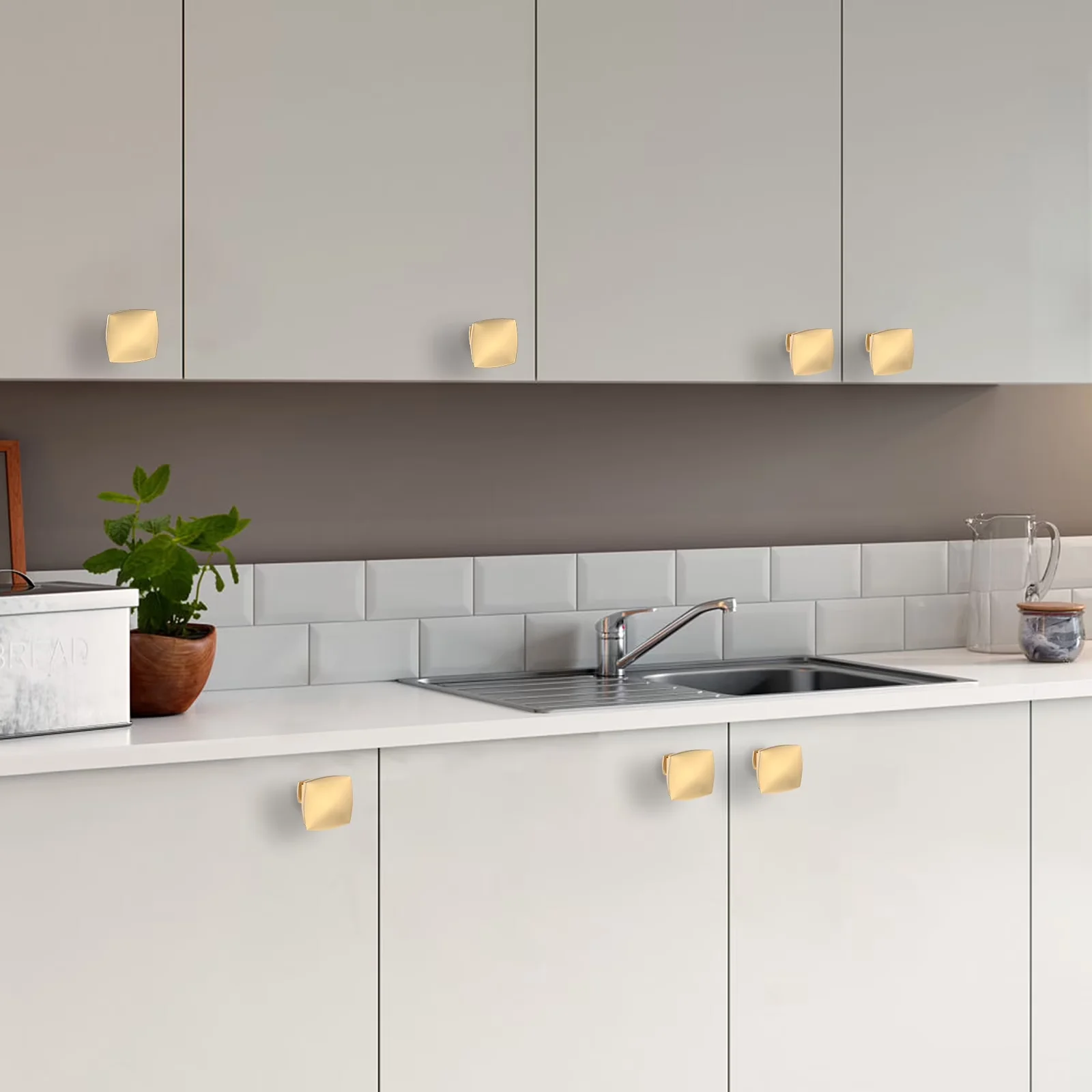 Quality Kitchen Renovation with Durable, Wide Dresser Knobs Drawer Pulls - Gold Zinc Alloy (Knob) Iron (Screw) Model F12D34