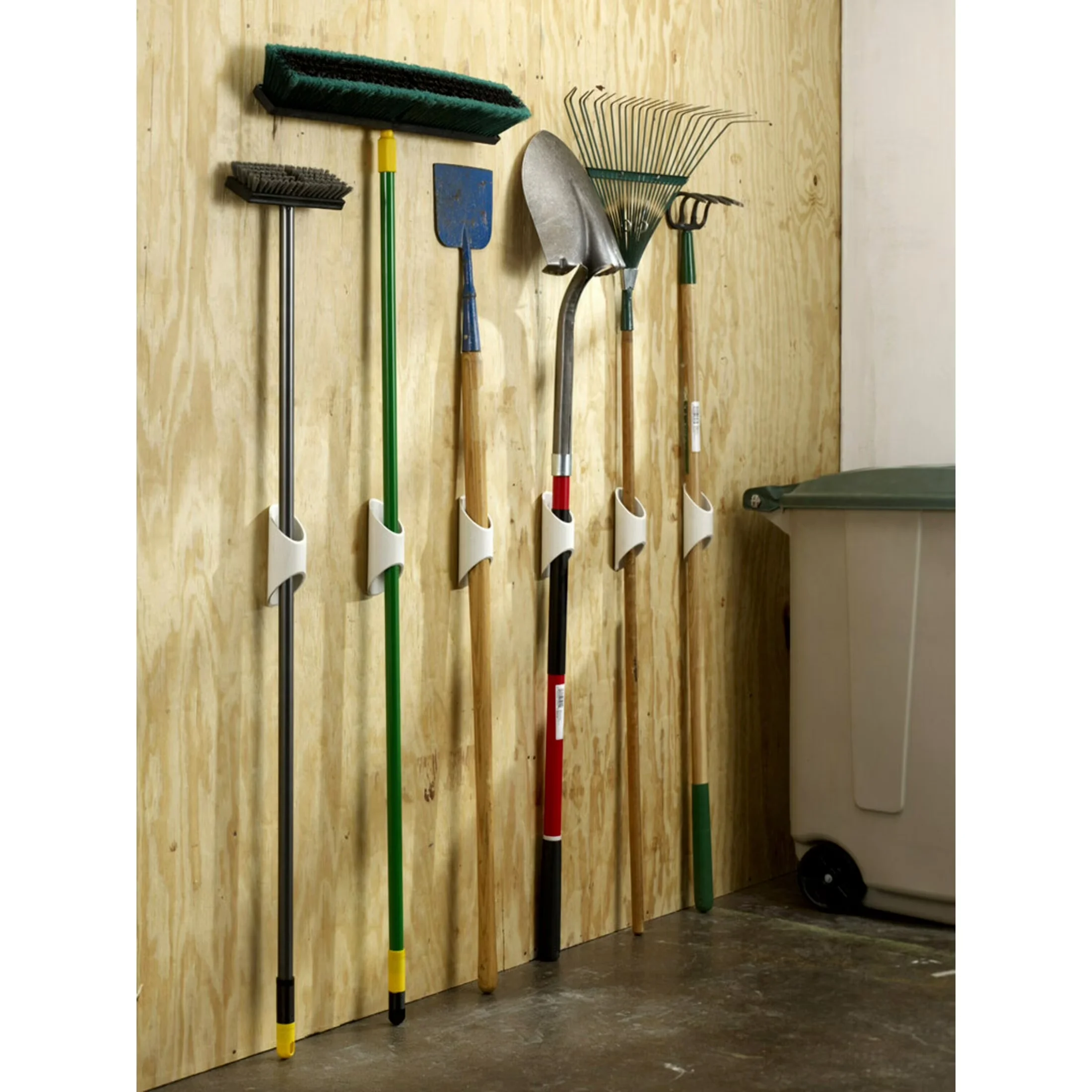 Damage-Free Hanging Classic with Extreme Double-Sided Mounting Tape, 1 Roll, Black - Plastic Black Model E36845