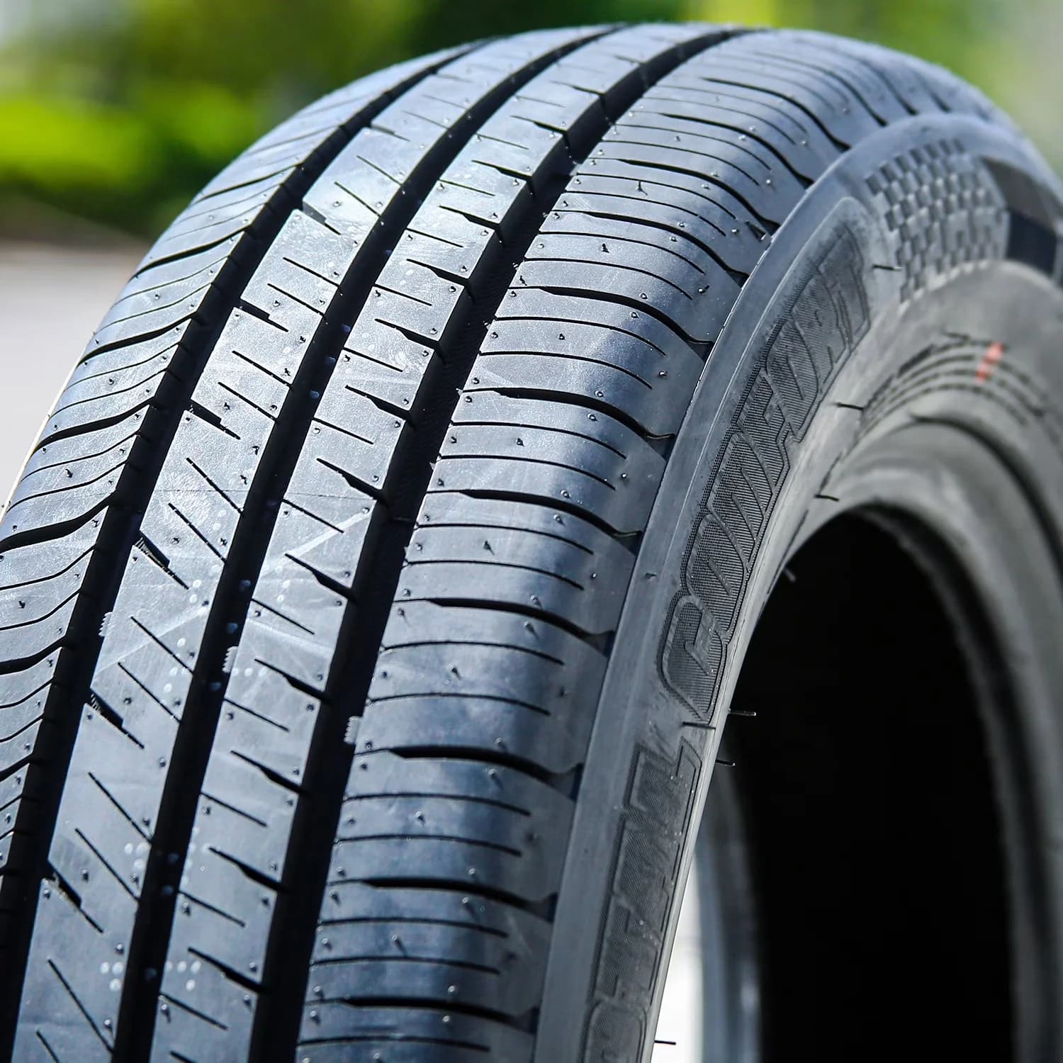 Car Tire Quality with Wet Or Dry, Low Maintenance, All-Weather - 70R14 Model B492F3