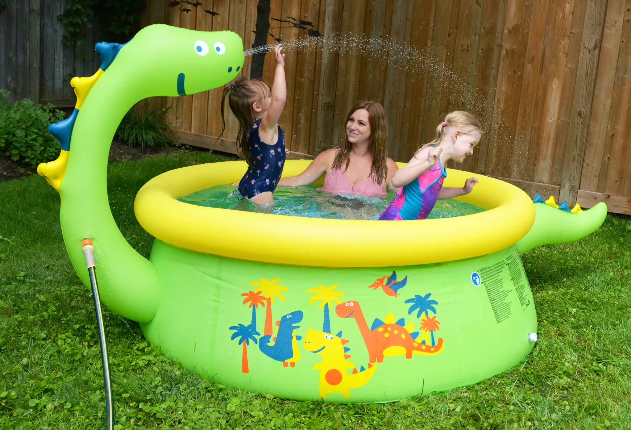Modern Inflatable Pool with Hose adapter included, Easy to use drain valve, Inflatable top ring pool - Green Model 321B6A