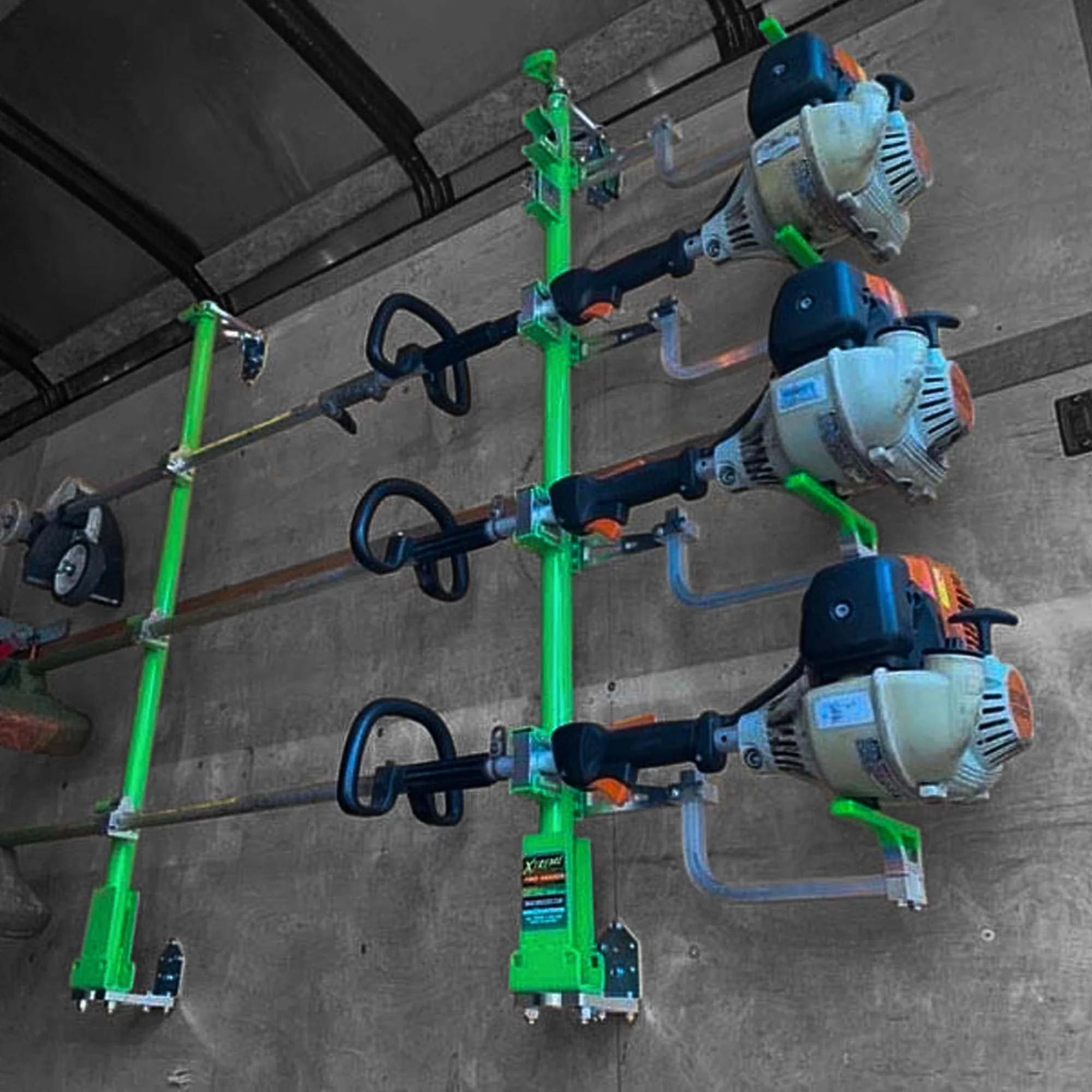 Classic Toolstorage with Prevent fuel spills and engine flooding, 39” Height - Green Model 6CF65B