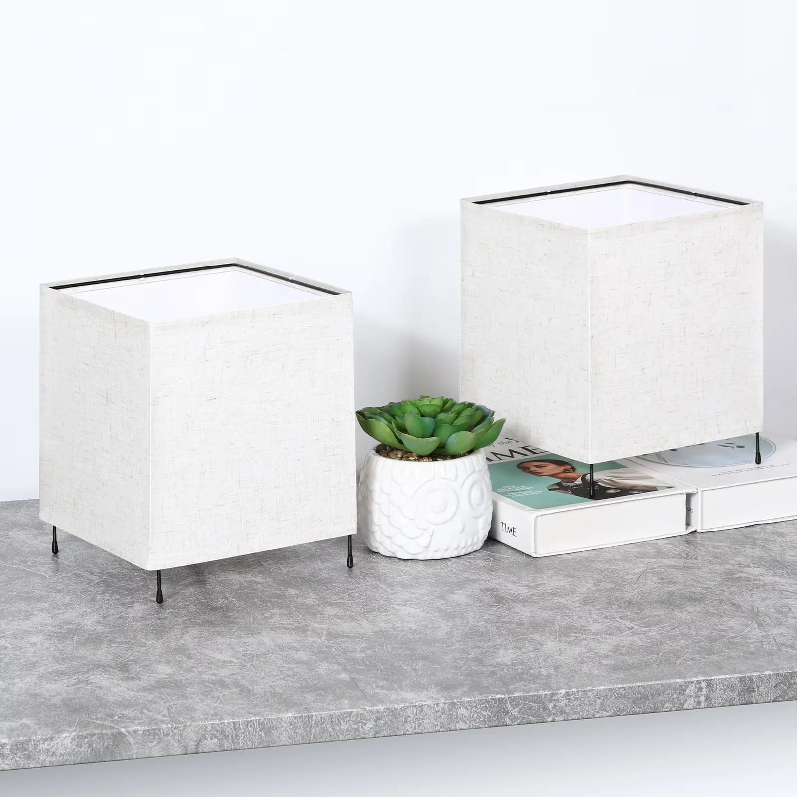 Sleek Lamp Set with E26 Socket, of 2 Square Fabric Table Lamps, Minimalist Cube Bedside Nightstand Lamps for Living Room, Bedroom - Model 8B67C6