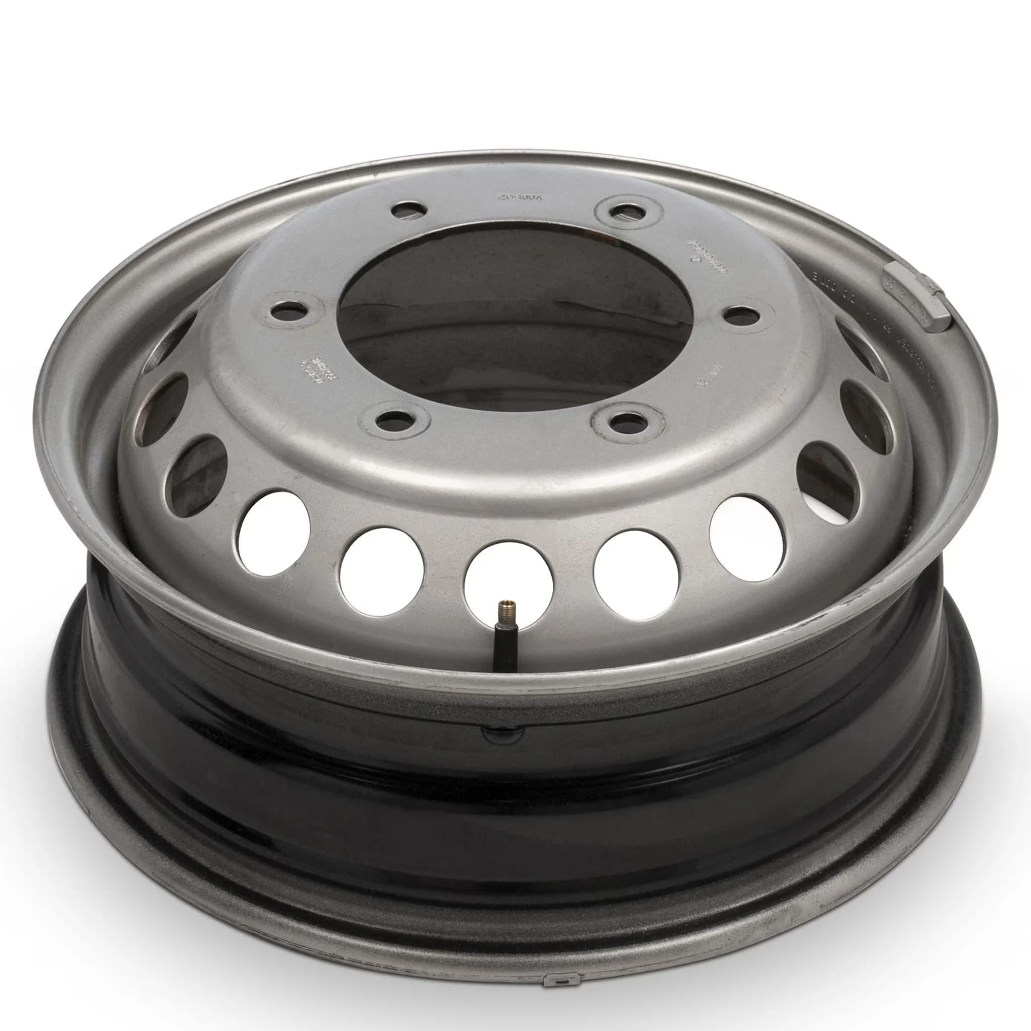 Stylish Wheels And Rim with Condition: Remanufactured, Color : SILVER, Year(s) : 2020-2007 - Steel Silver Model C28140