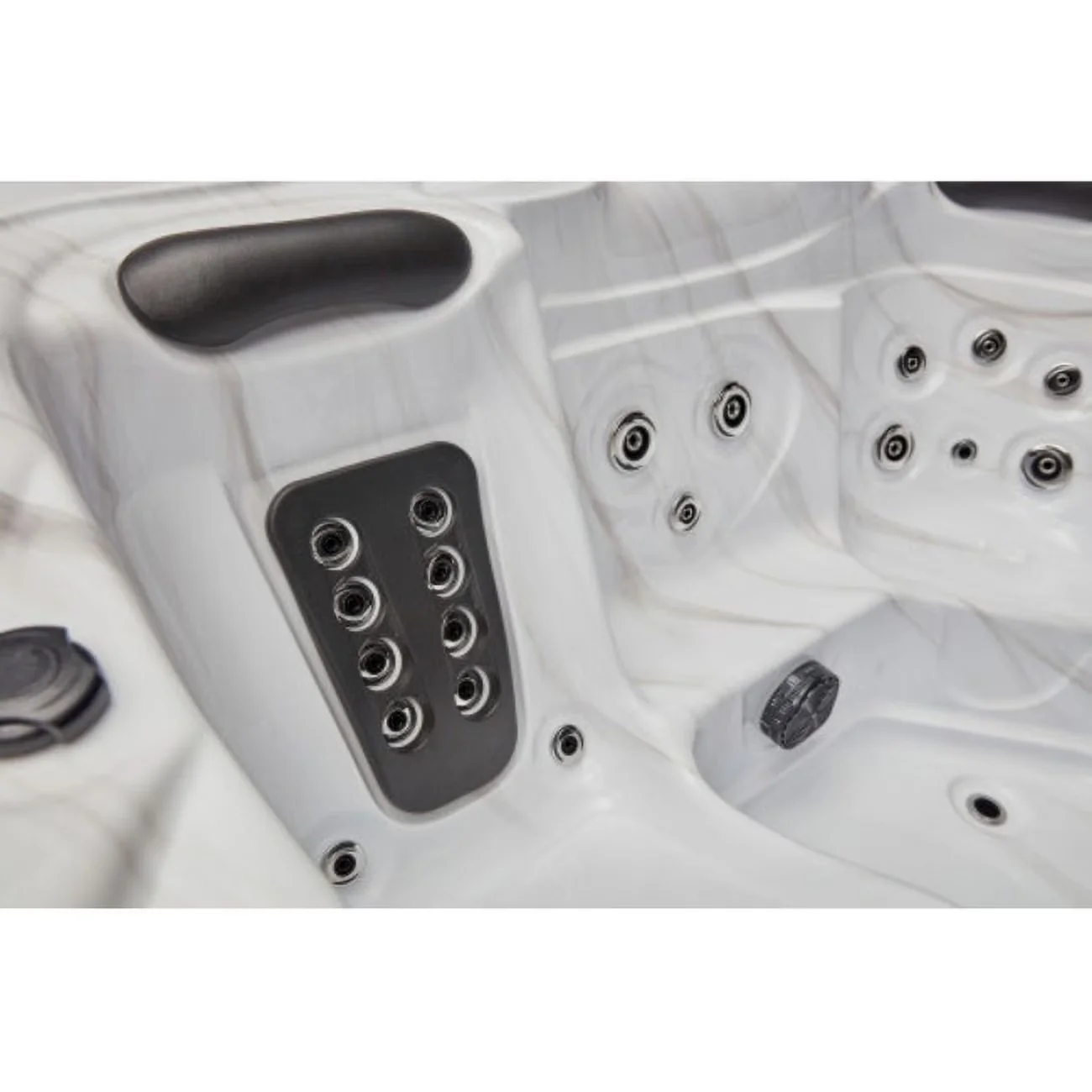 Hot Tub Classic with Insulated, 1 Air Bubble Pump, Infinity 5-Person Spa - Model FFF073