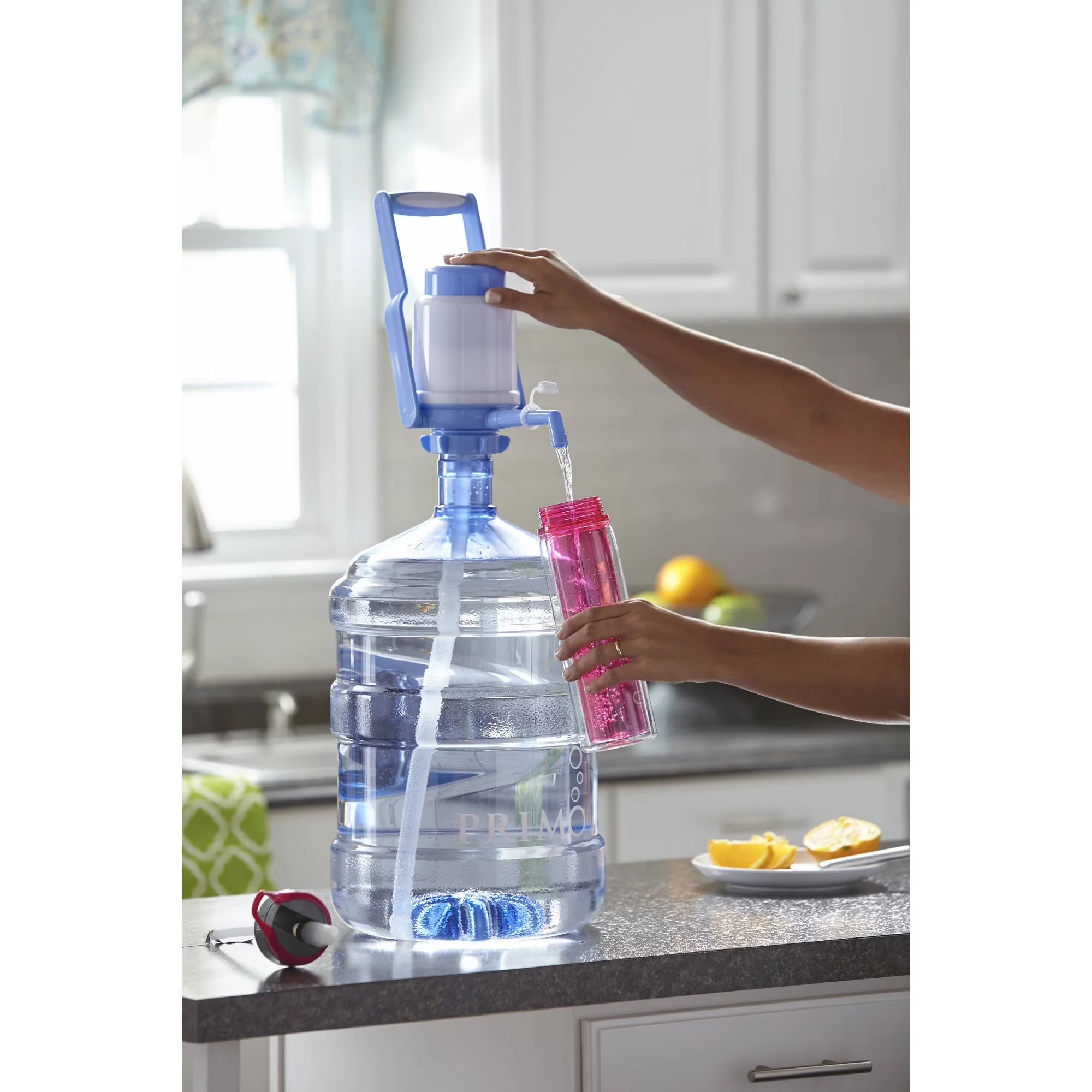 Sleek Water Filtration with Drip Free Nozzle, Blue and White - Plastic Model 743EB1